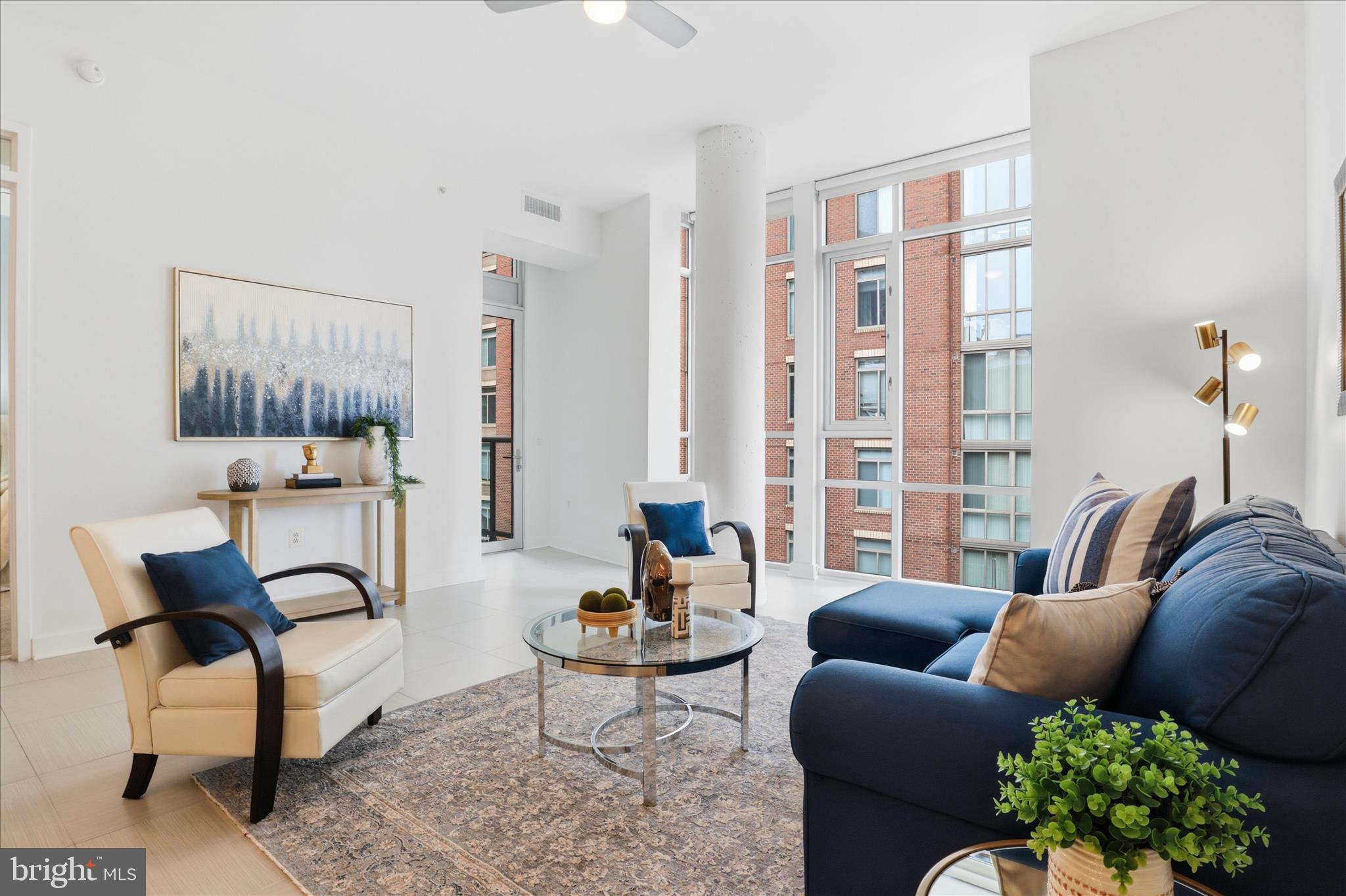 MIDTOWN AT RESTON TOWN CENTER - Residential