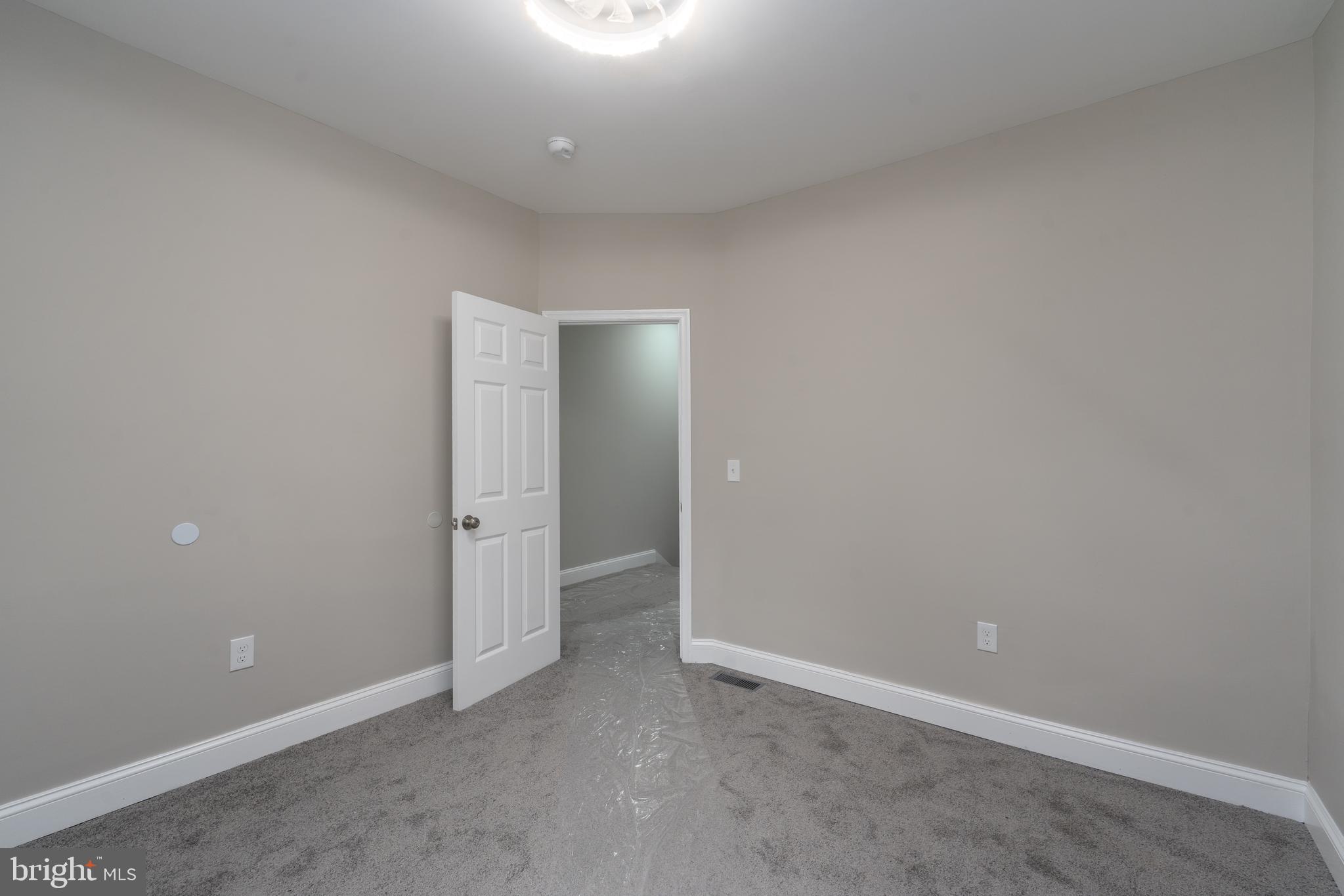 WAVERLY - Residential