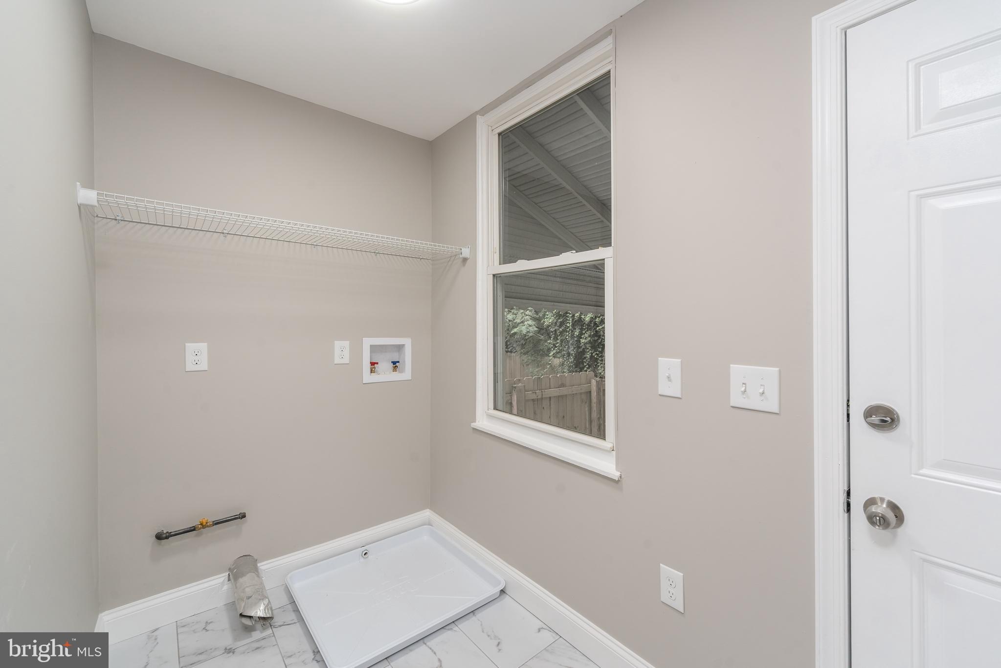 WAVERLY - Residential