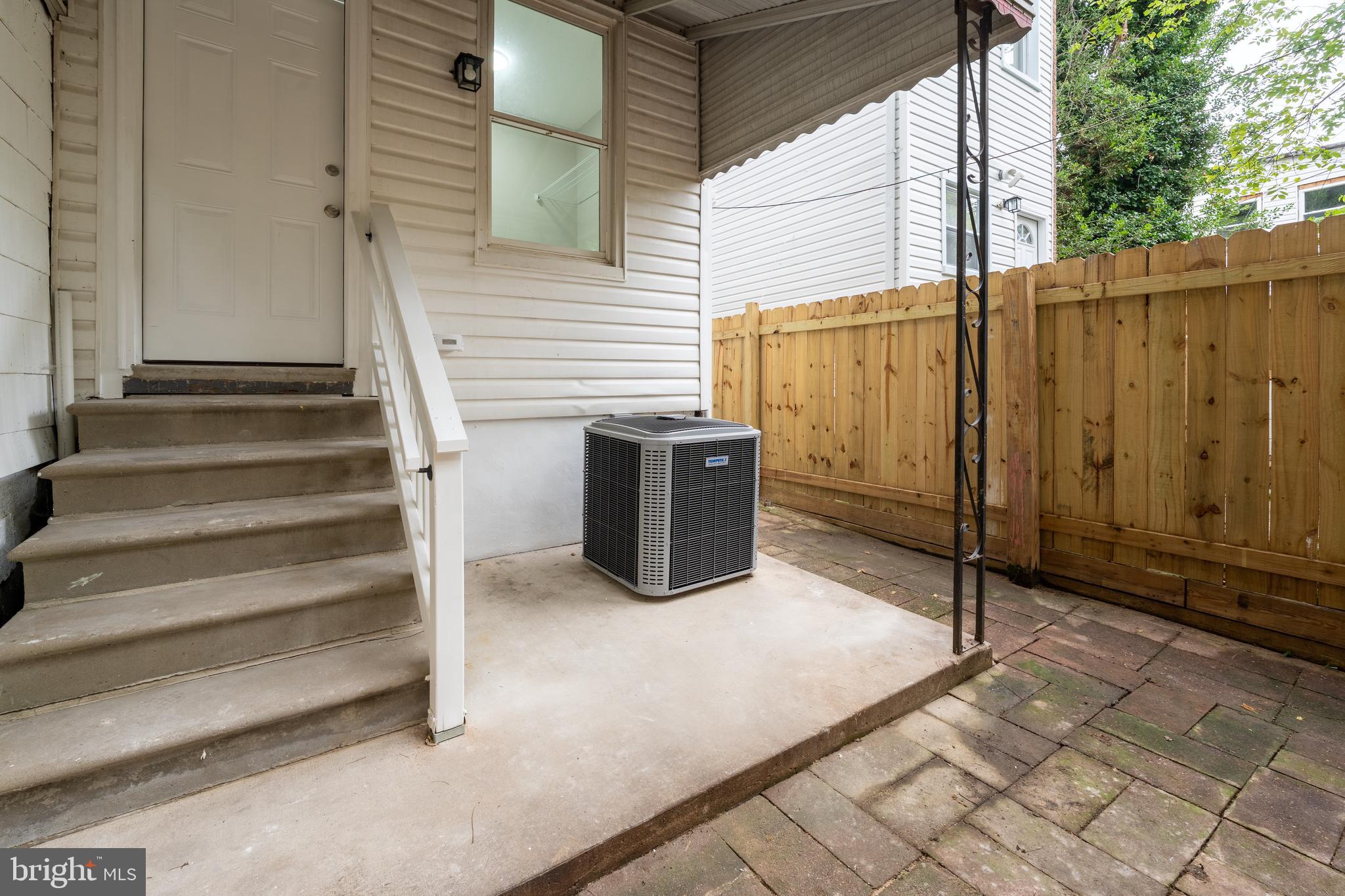 WAVERLY - Residential