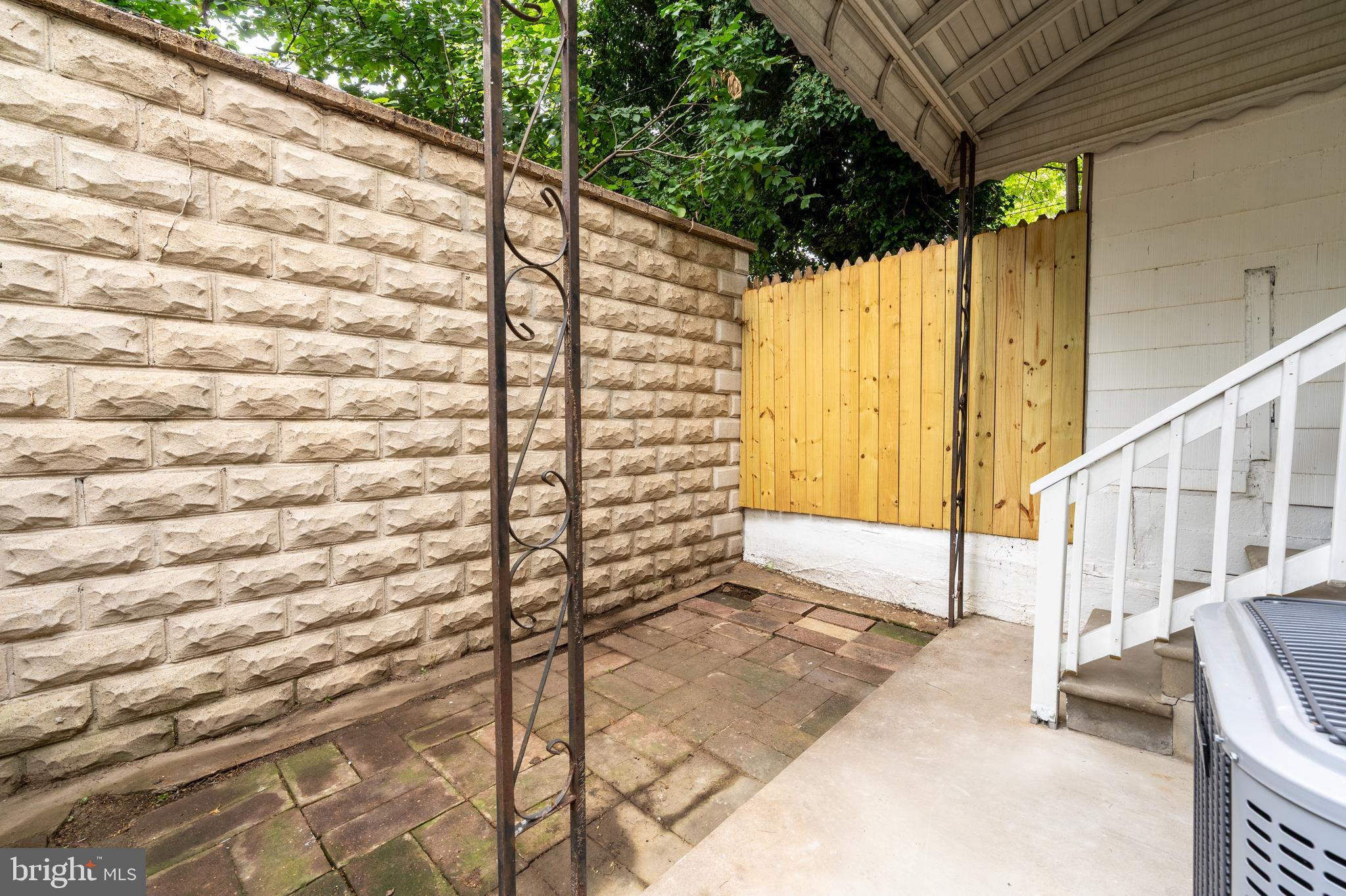 WAVERLY - Residential