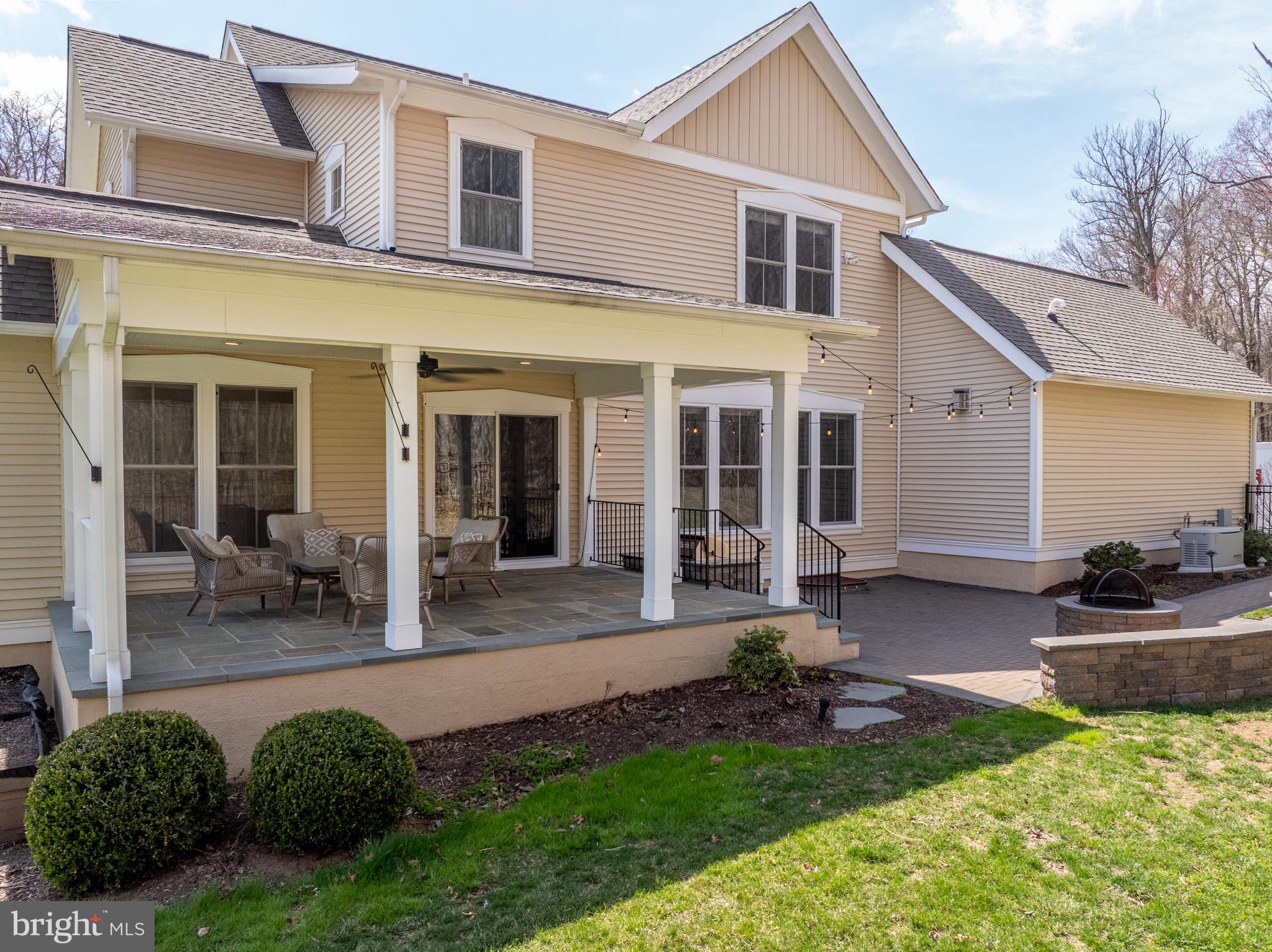 LONG MEADOWS AT DAVIS MILL - Residential