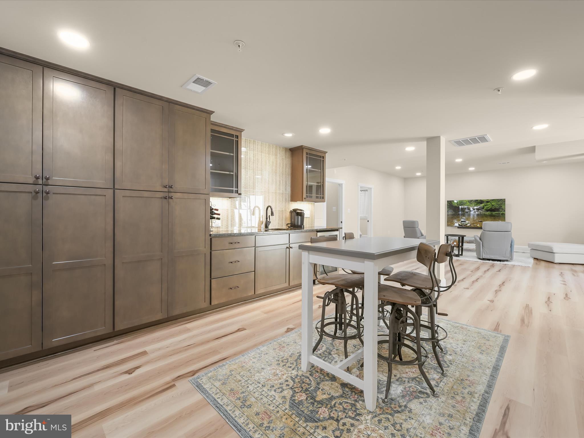 LONG MEADOWS AT DAVIS MILL - Residential