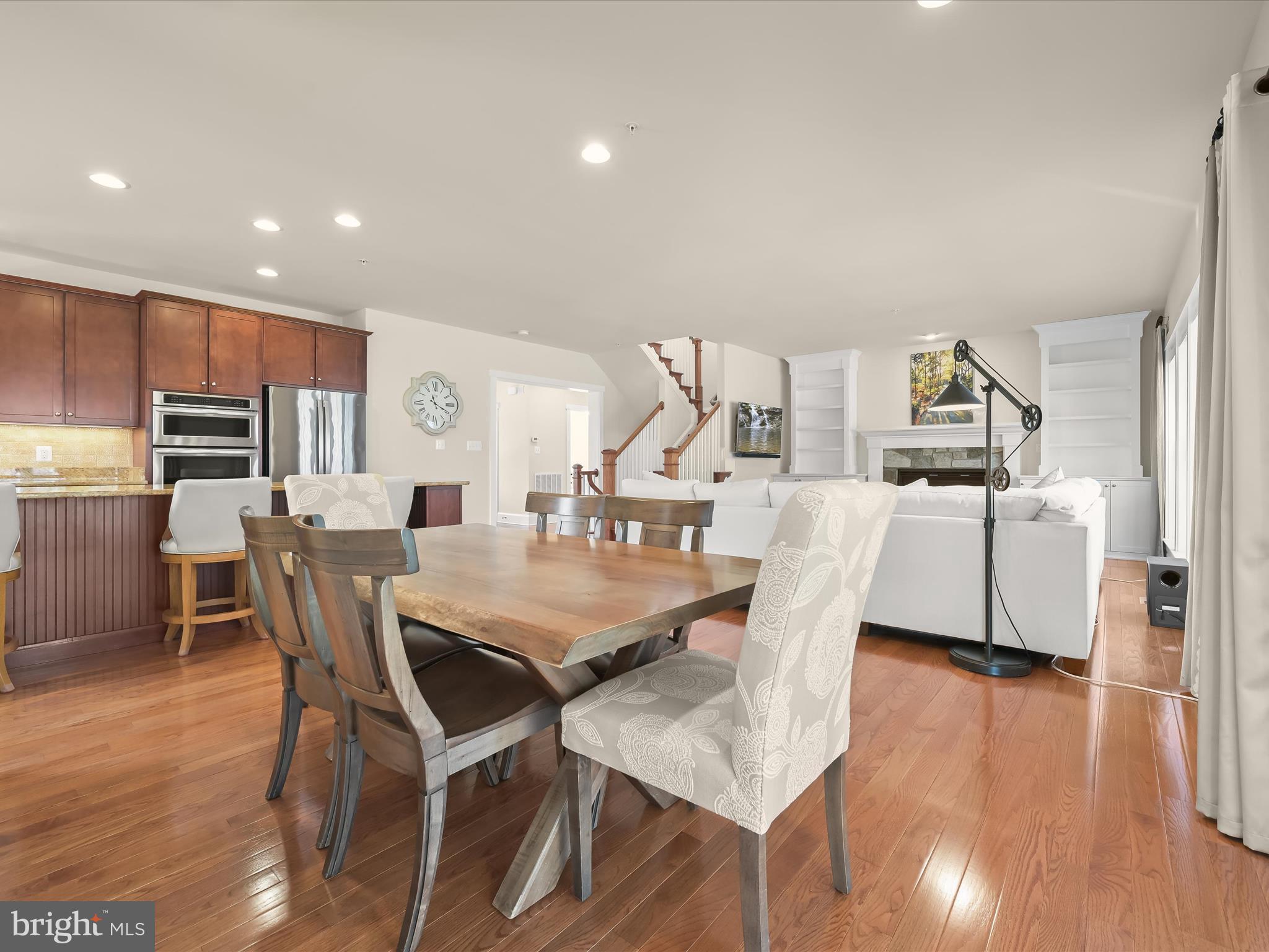 LONG MEADOWS AT DAVIS MILL - Residential