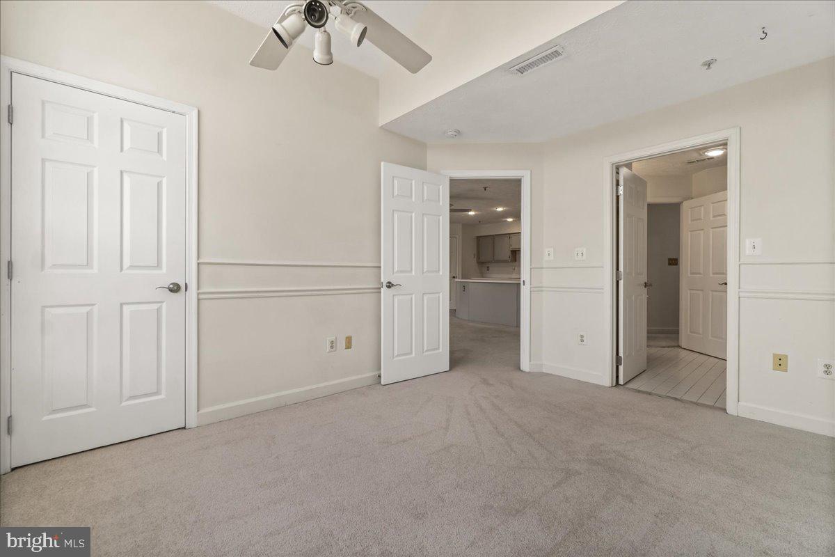 SPRING RIDGE - Residential