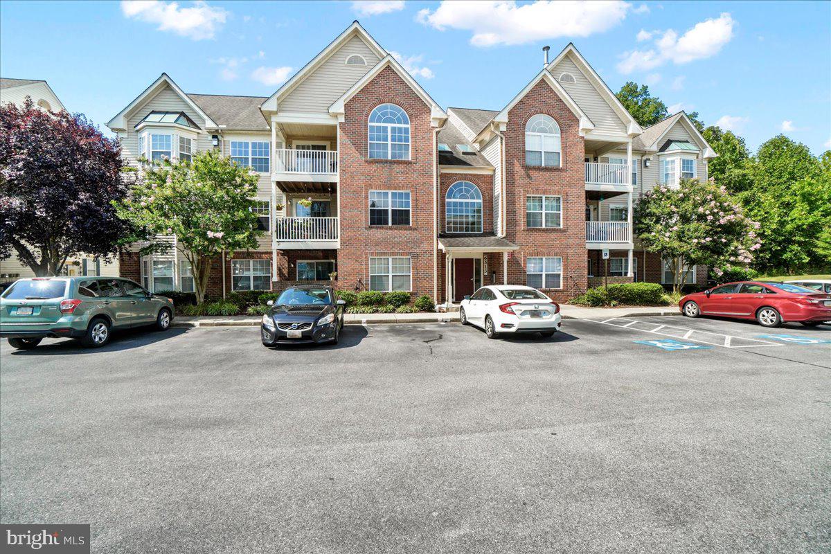 SPRING RIDGE - Residential