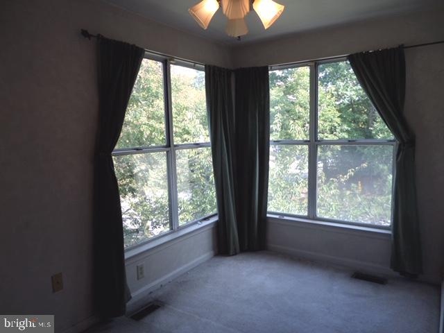 RUSSETT - Residential