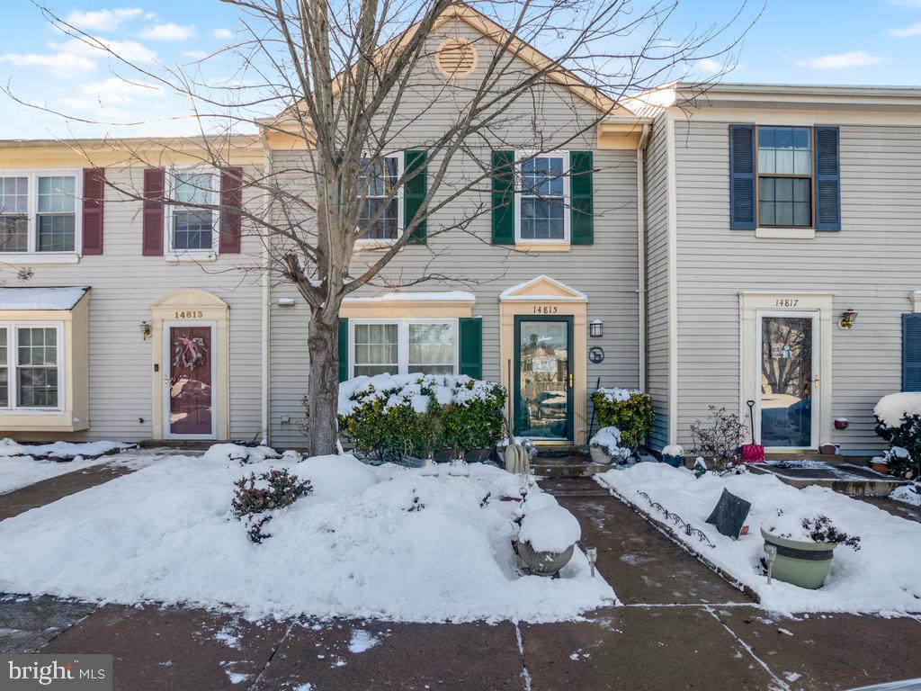 LONGSTREET COMMONS - Residential