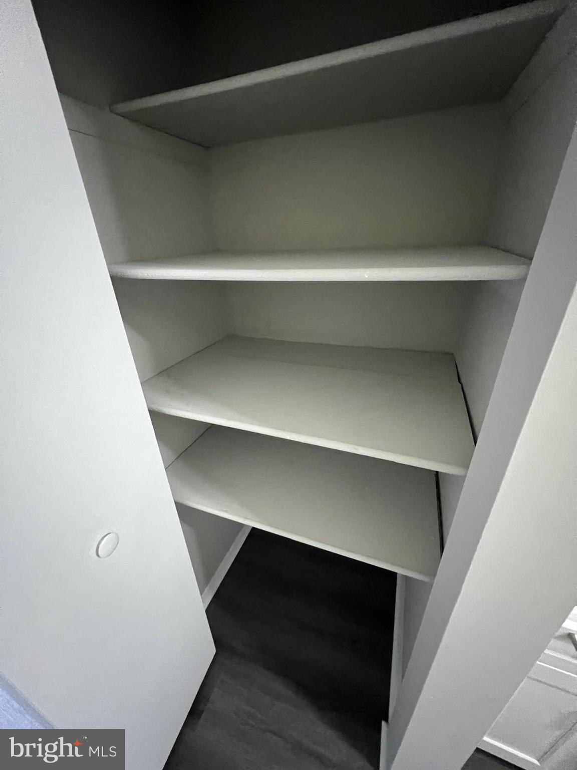 EDGEWATER VILLAGE - Residential