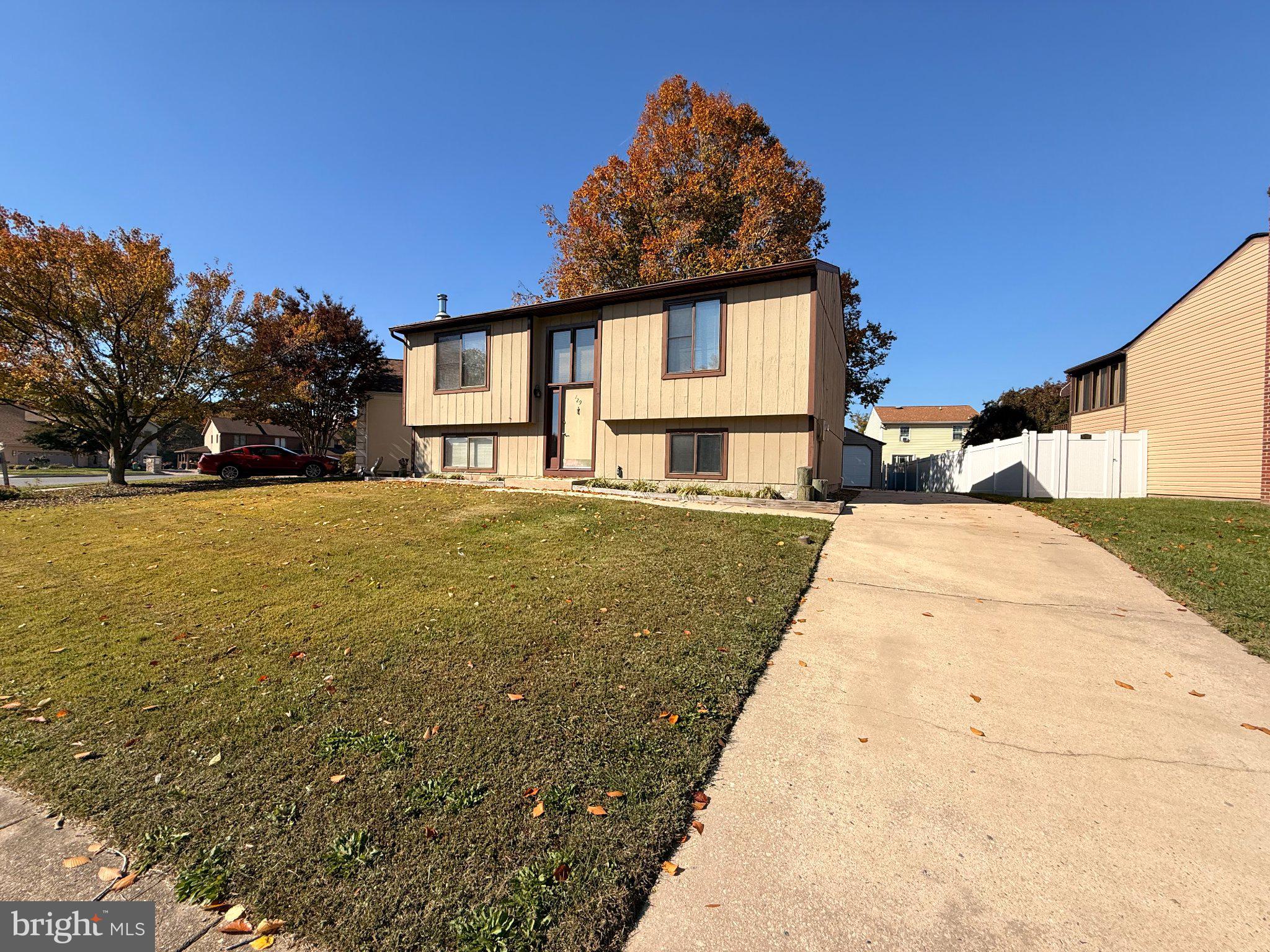 129 HOLLY CIRCLE