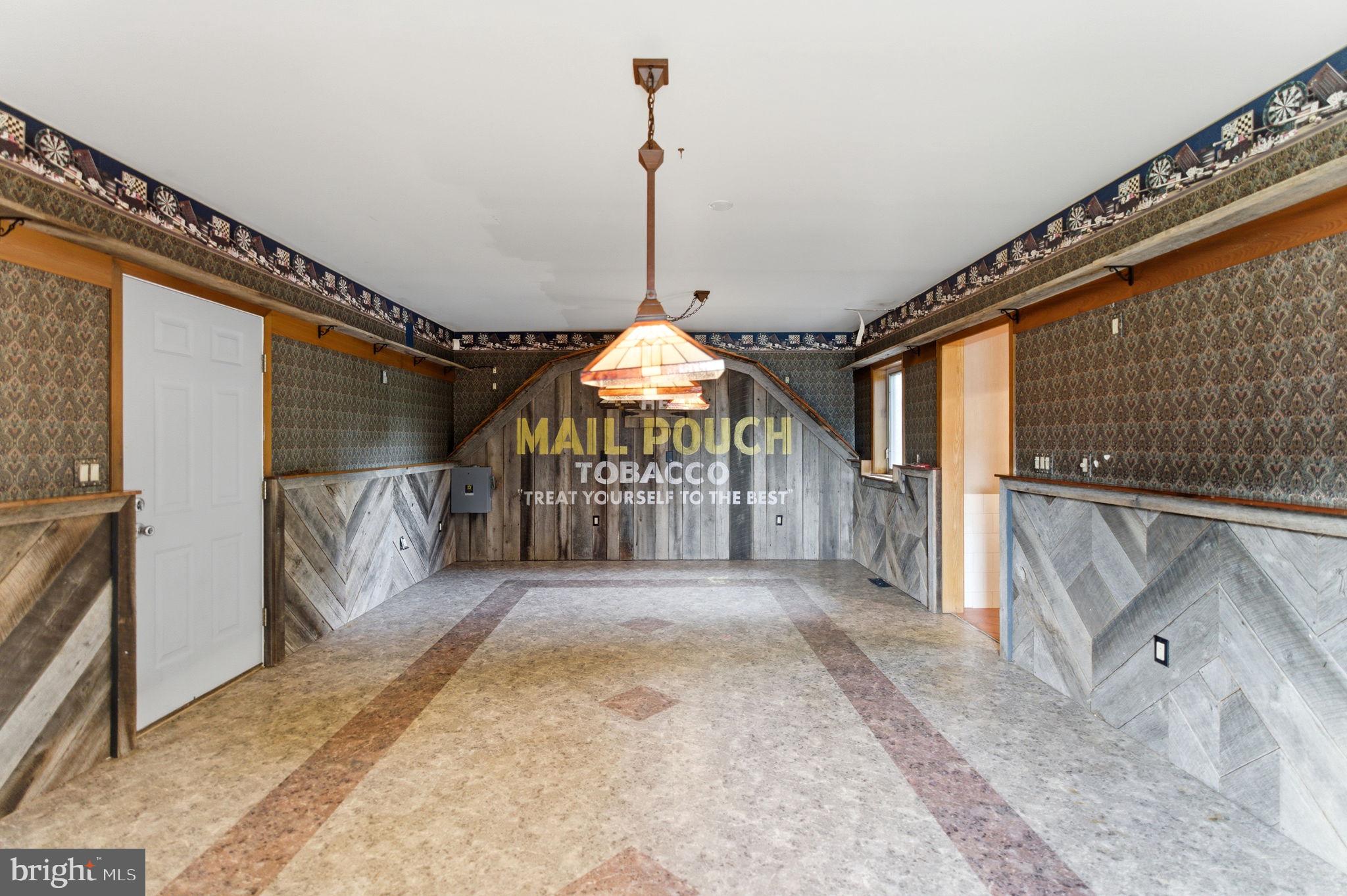 HIGH POINTE - Residential