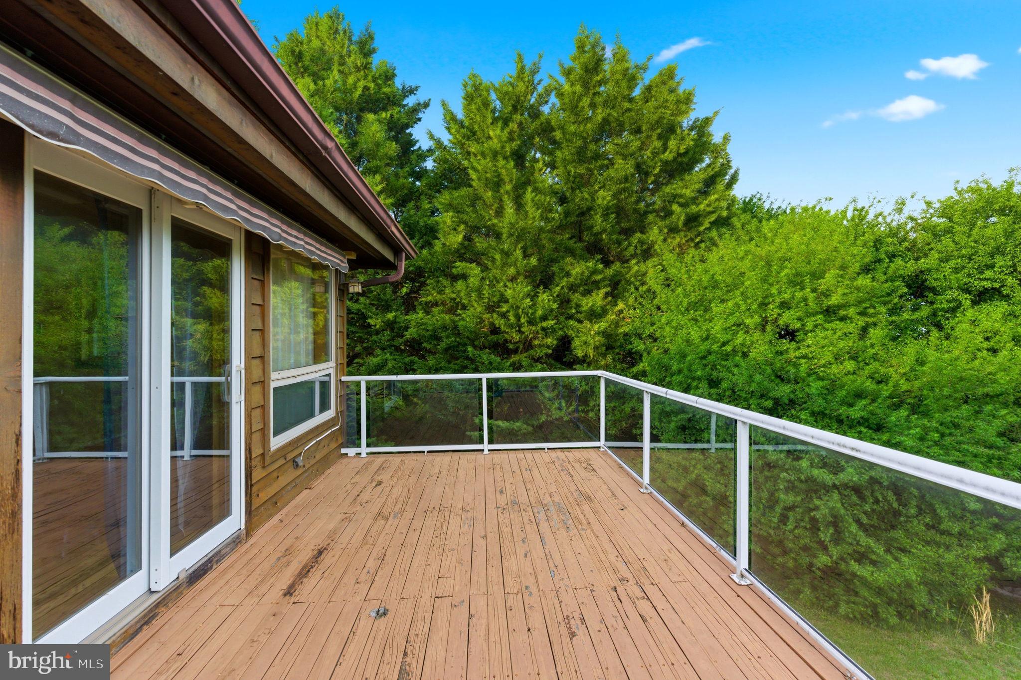 HIGH POINTE - Residential