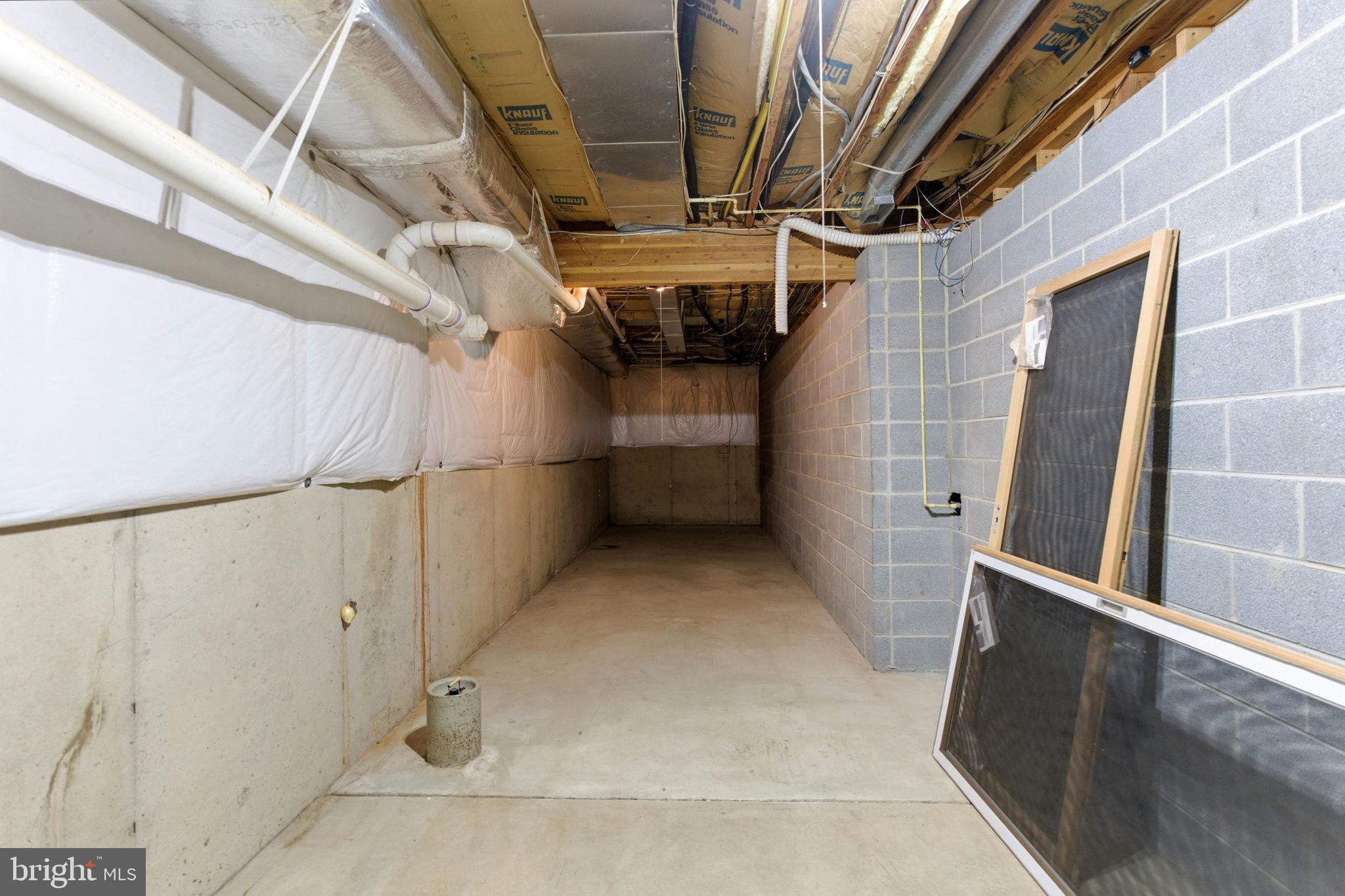 HIGH POINTE - Residential