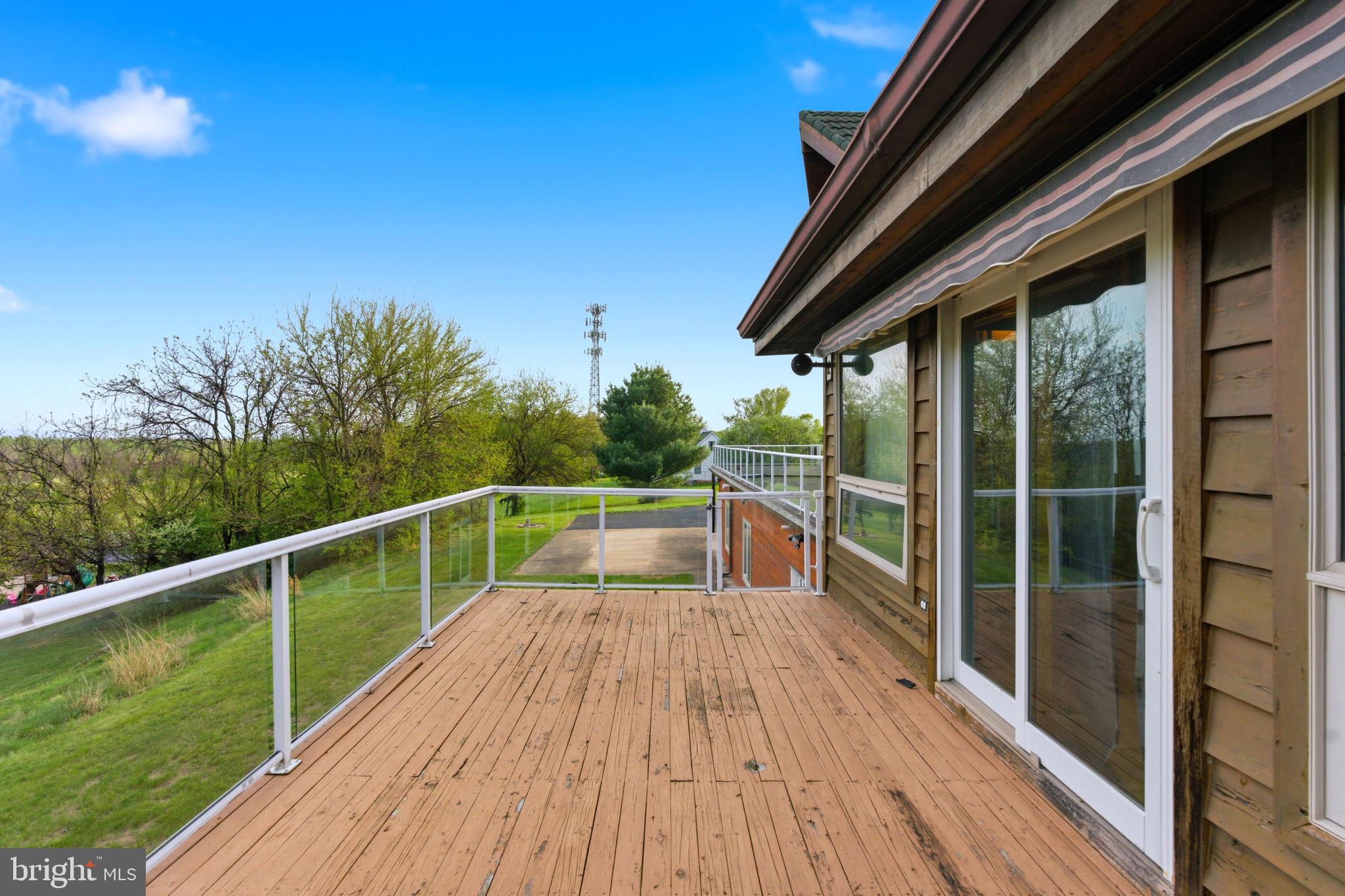 HIGH POINTE - Residential