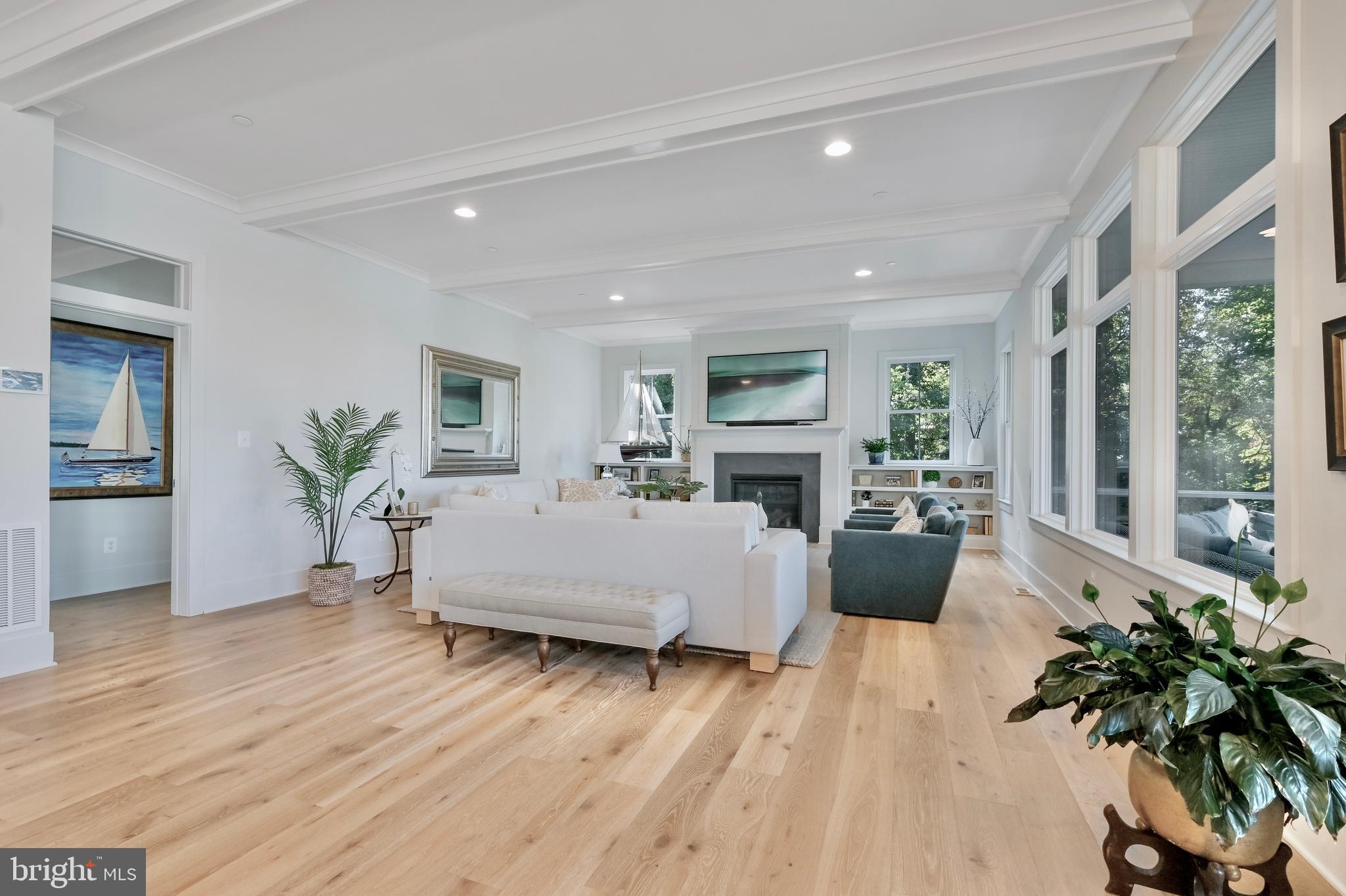 MAGOTHY BEACH - Residential