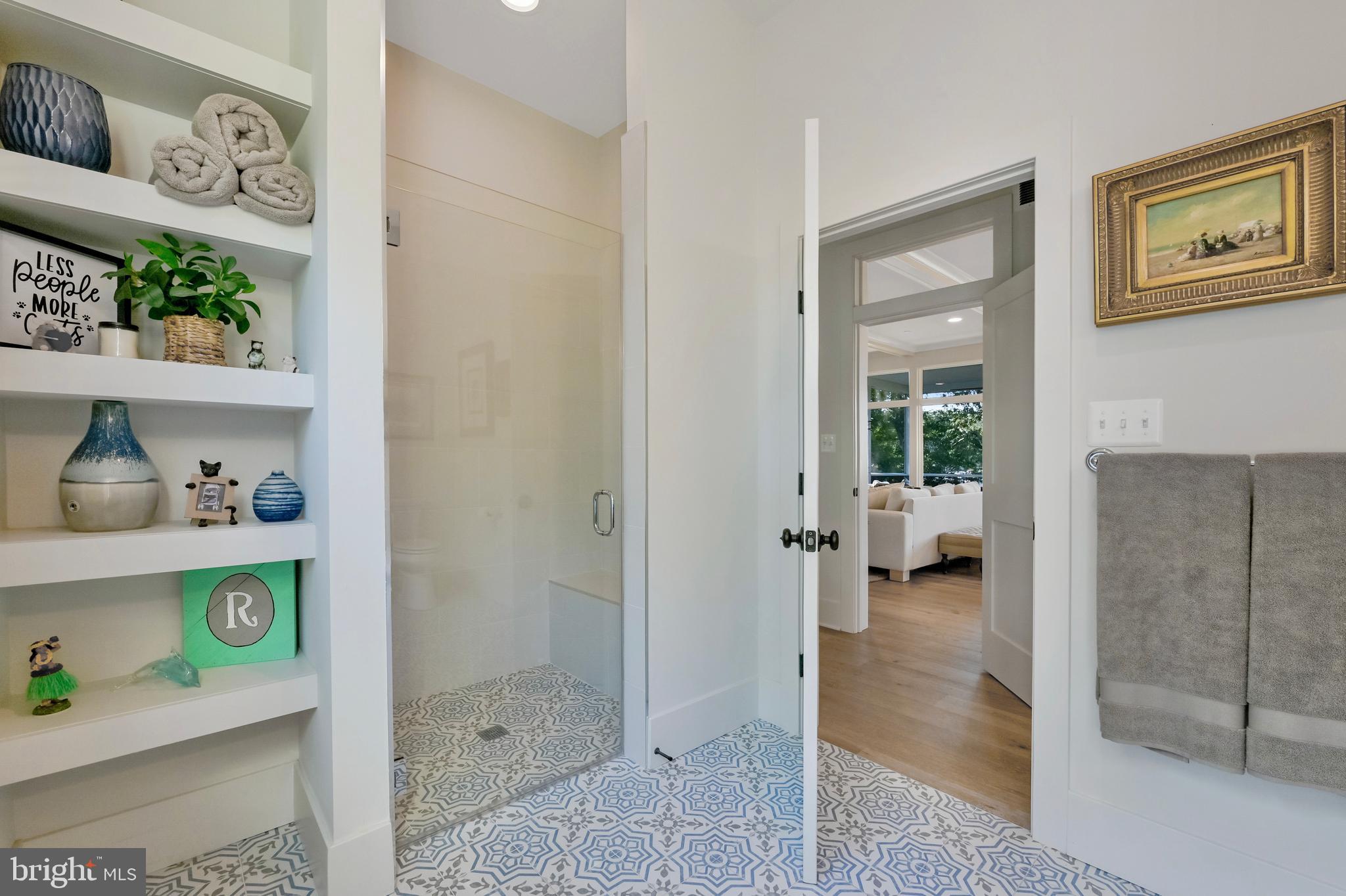 MAGOTHY BEACH - Residential