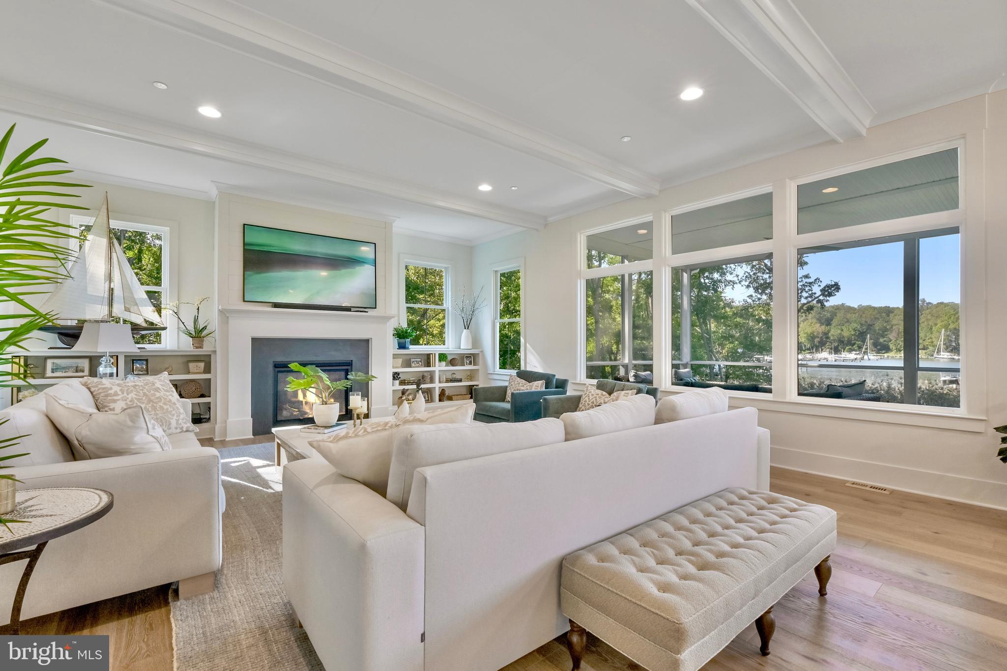 MAGOTHY BEACH - Residential