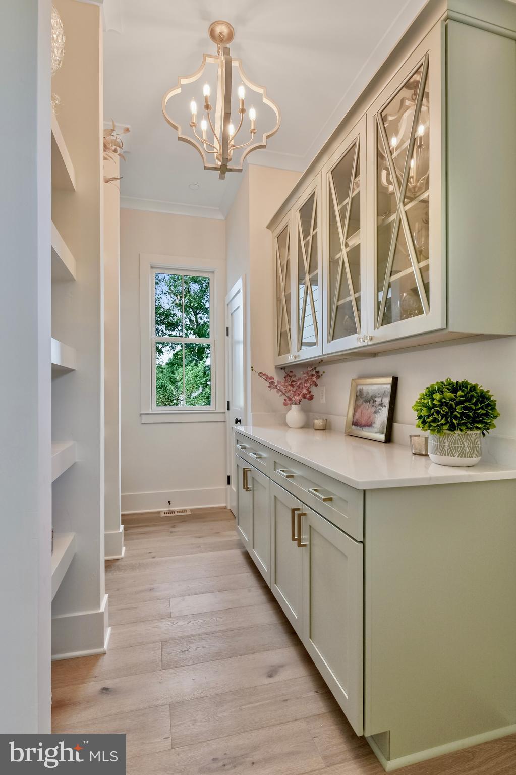 MAGOTHY BEACH - Residential