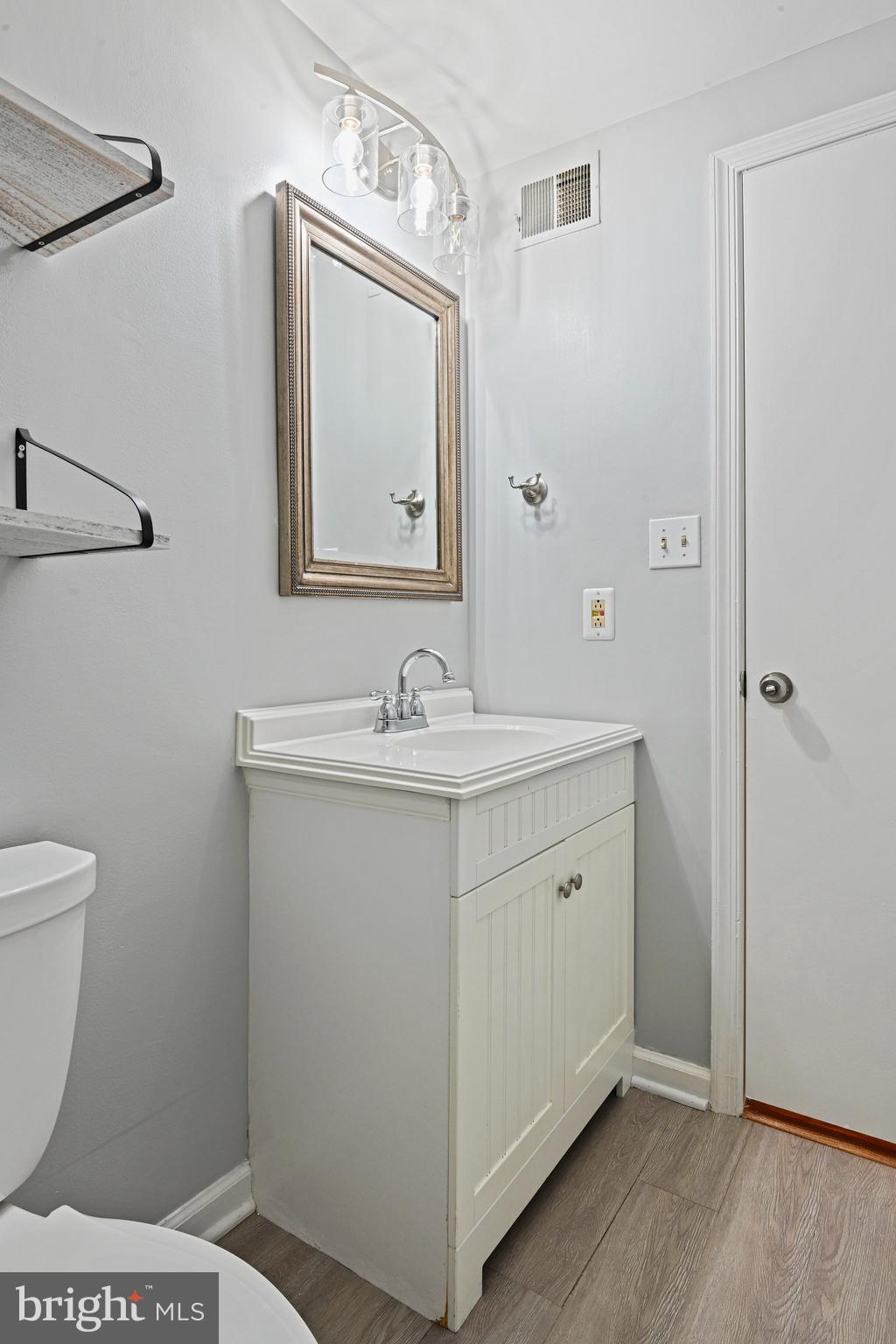 NANTUCKET AT RESTON - Residential Lease