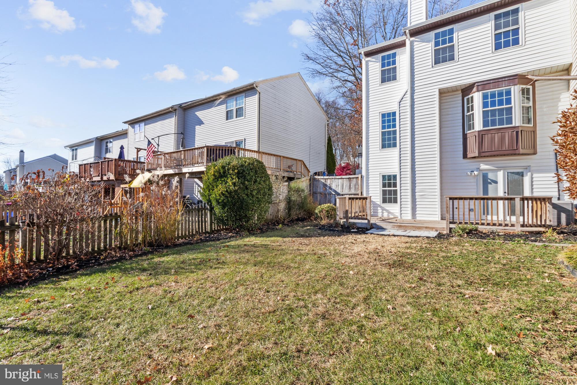 SOUTH HAMPTON - Residential