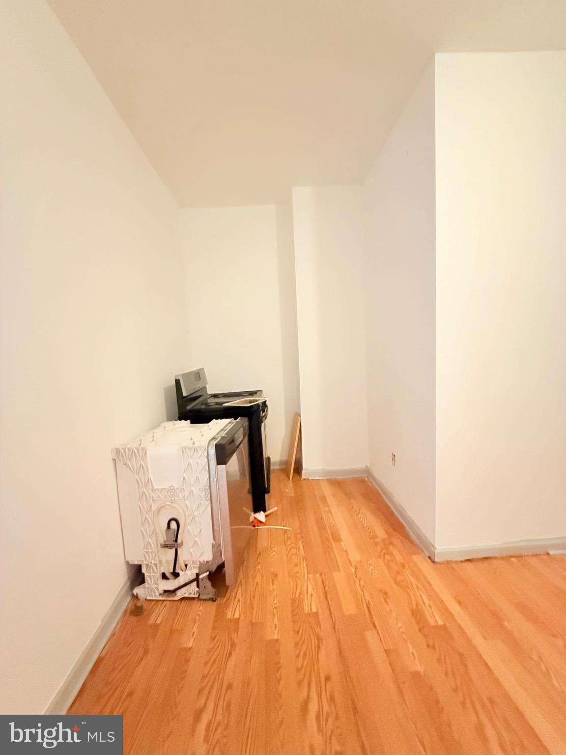 2418 DRUID HILL AVENUE