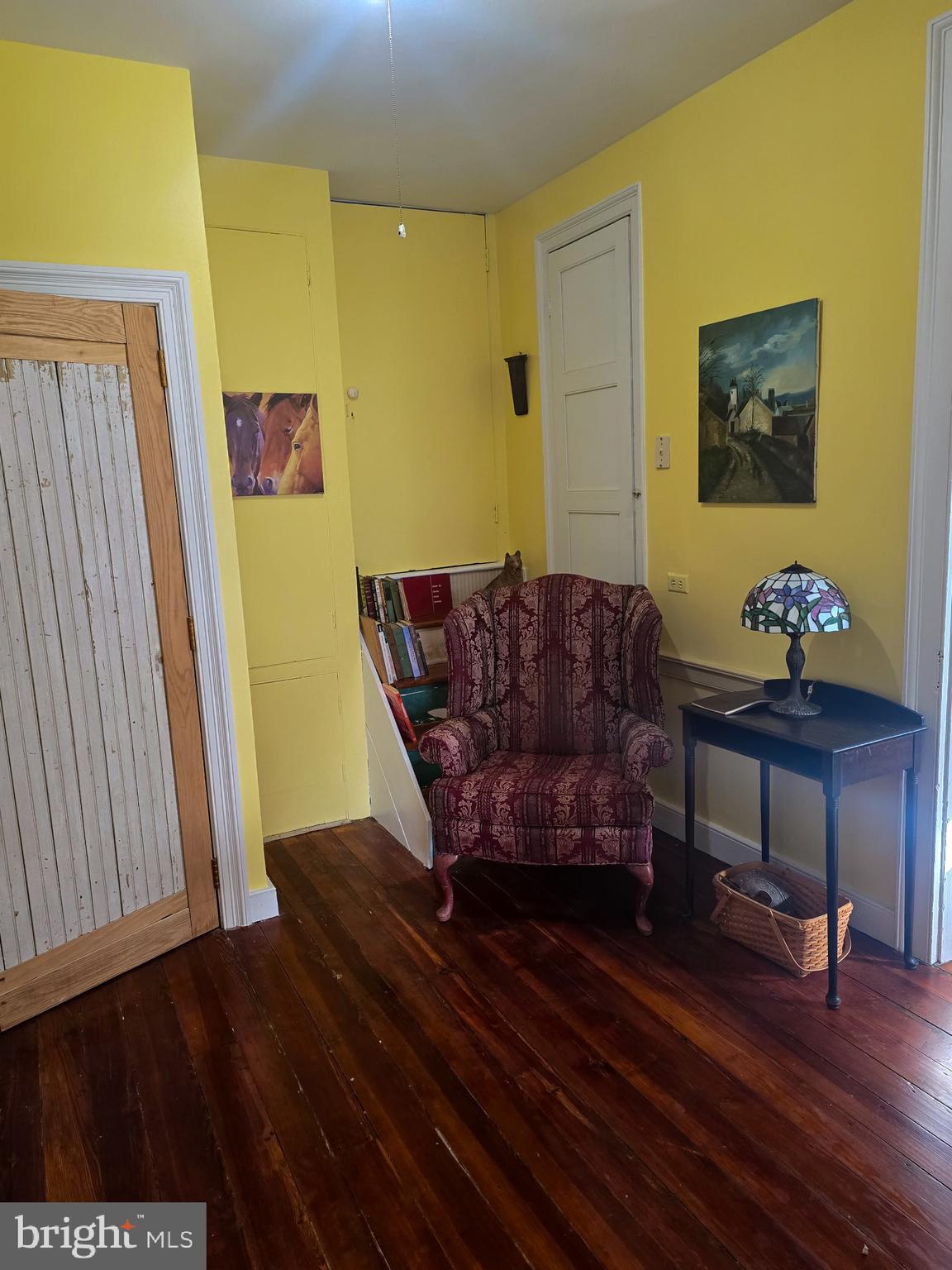 229 N LINDEN AVENUE N 1