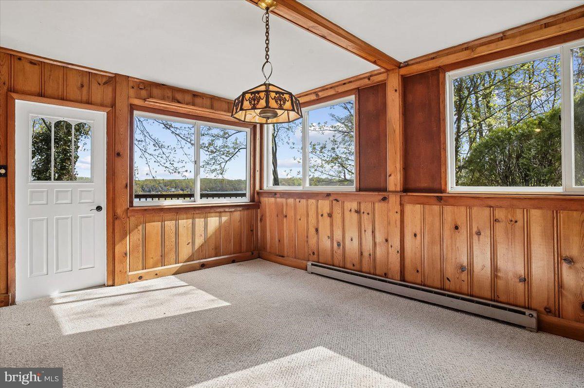 SHERWOOD FOREST - Residential