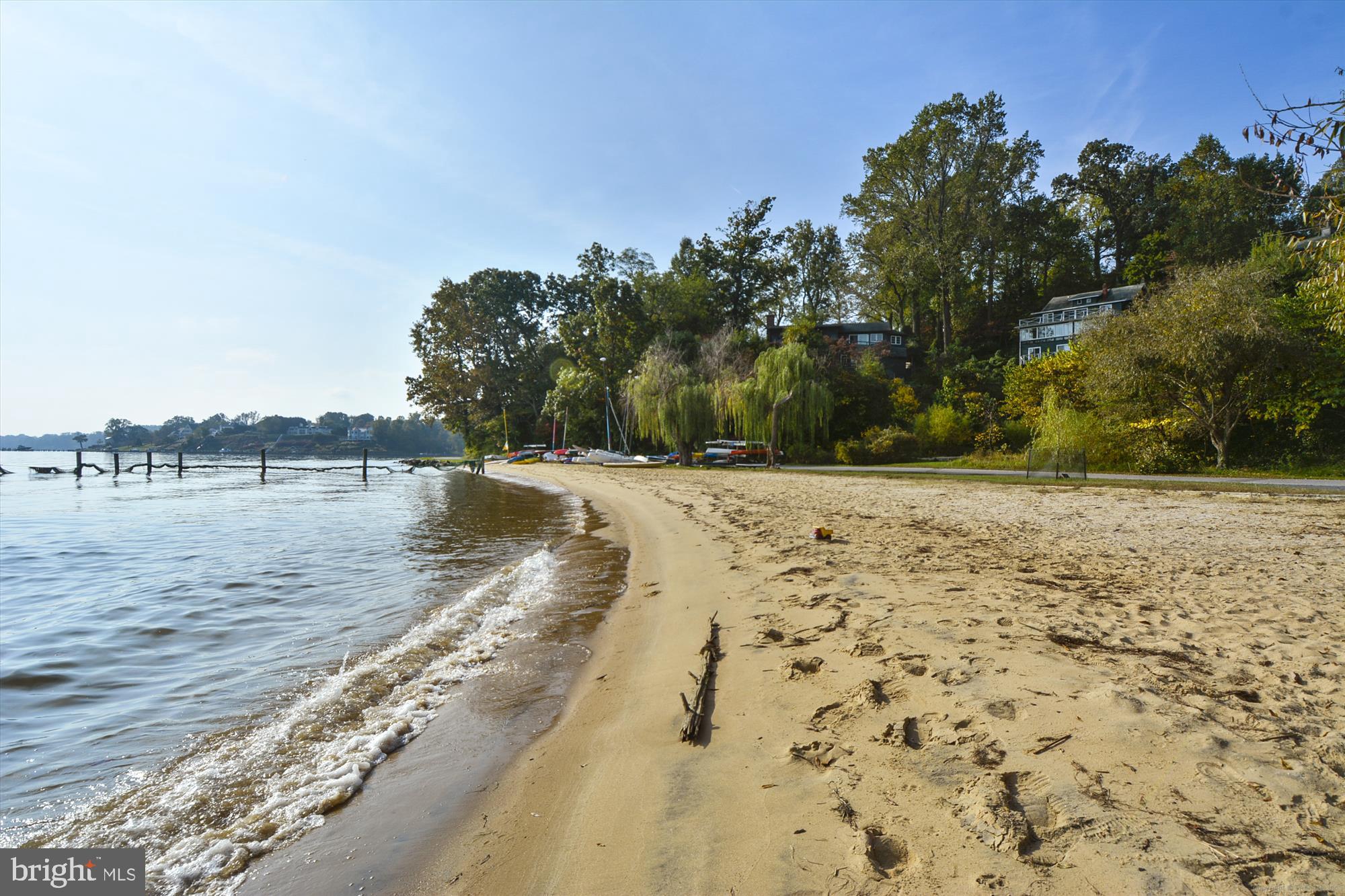 SHERWOOD FOREST - Residential