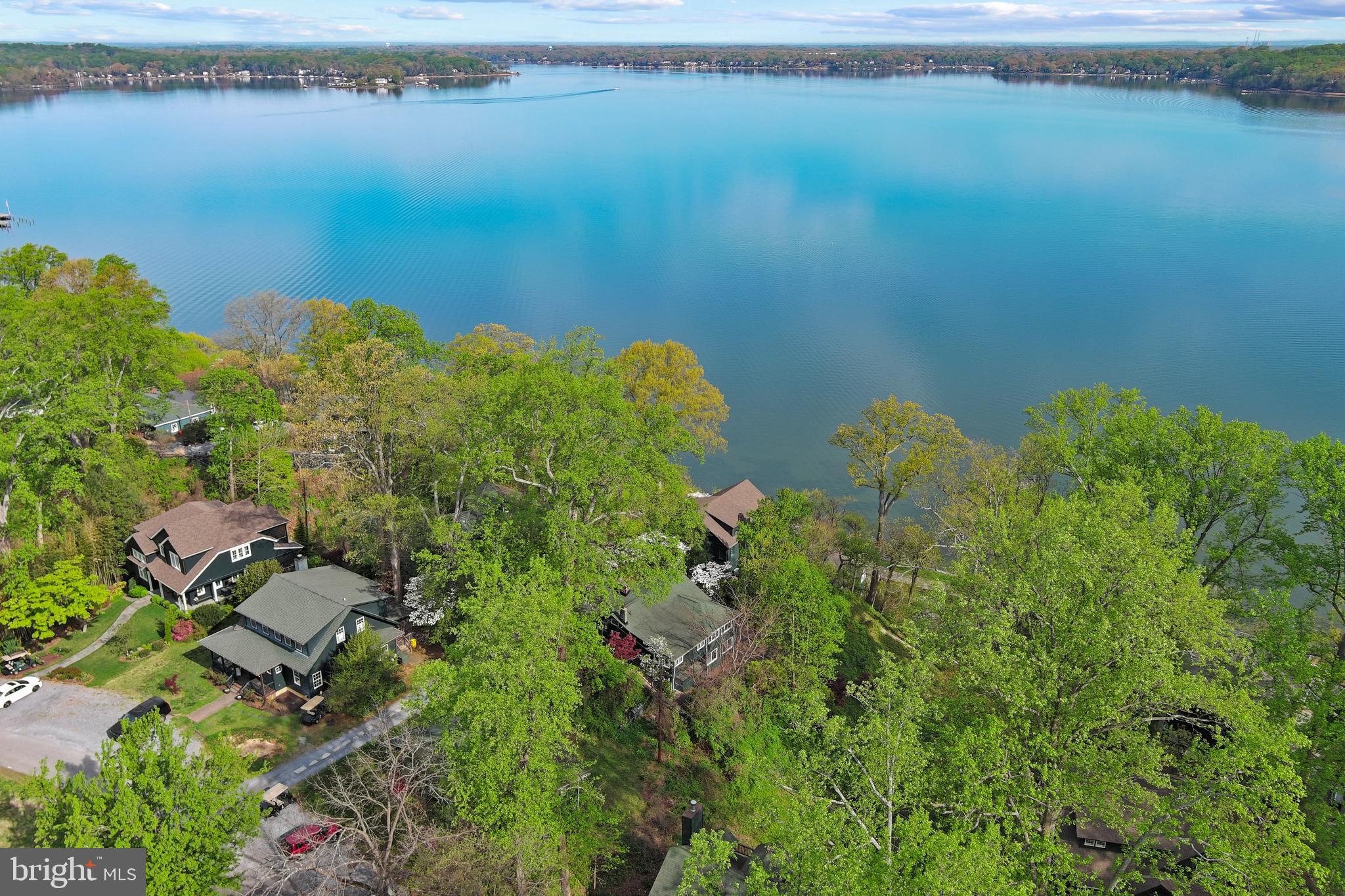 SHERWOOD FOREST - Residential