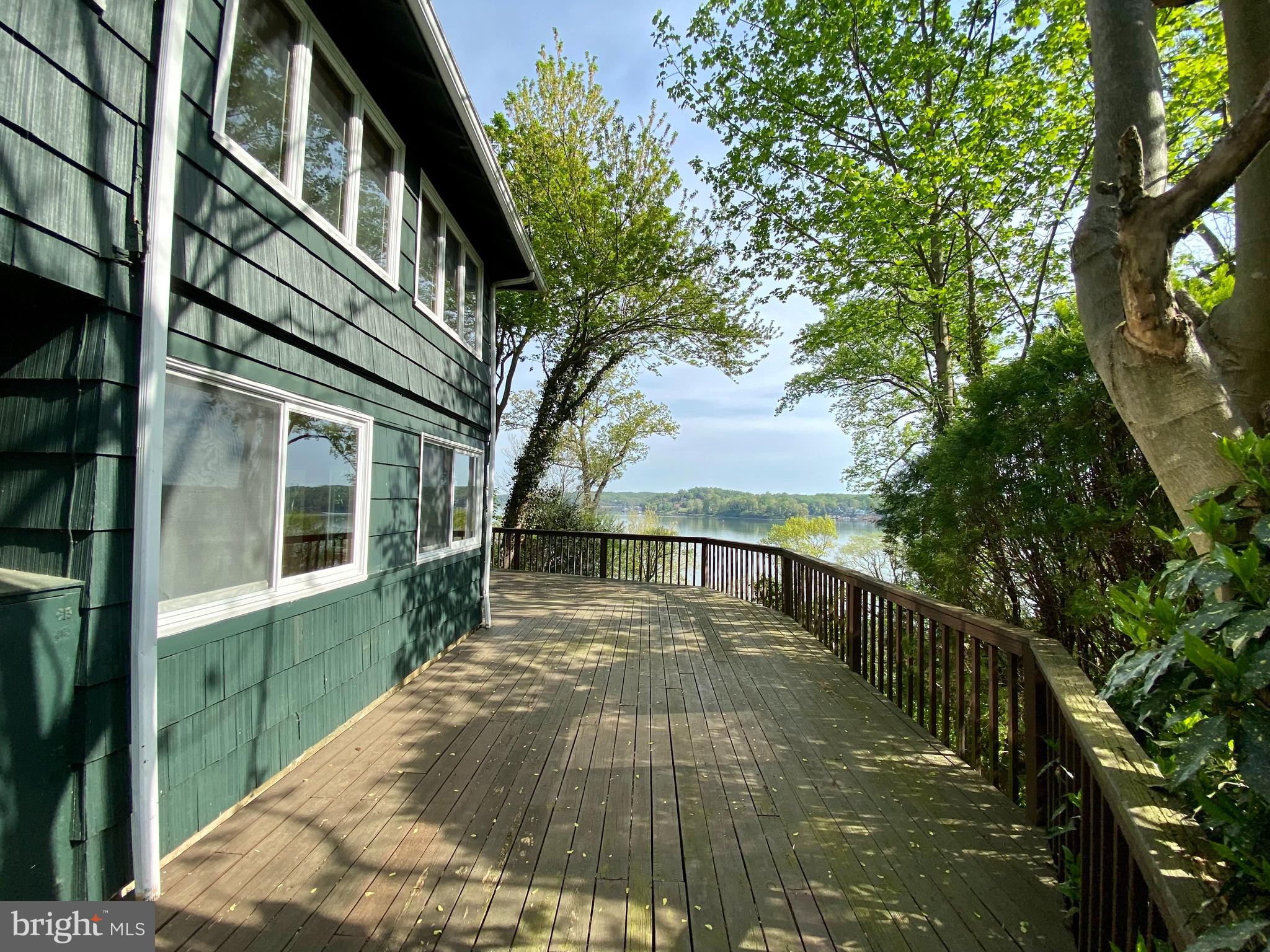 SHERWOOD FOREST - Residential