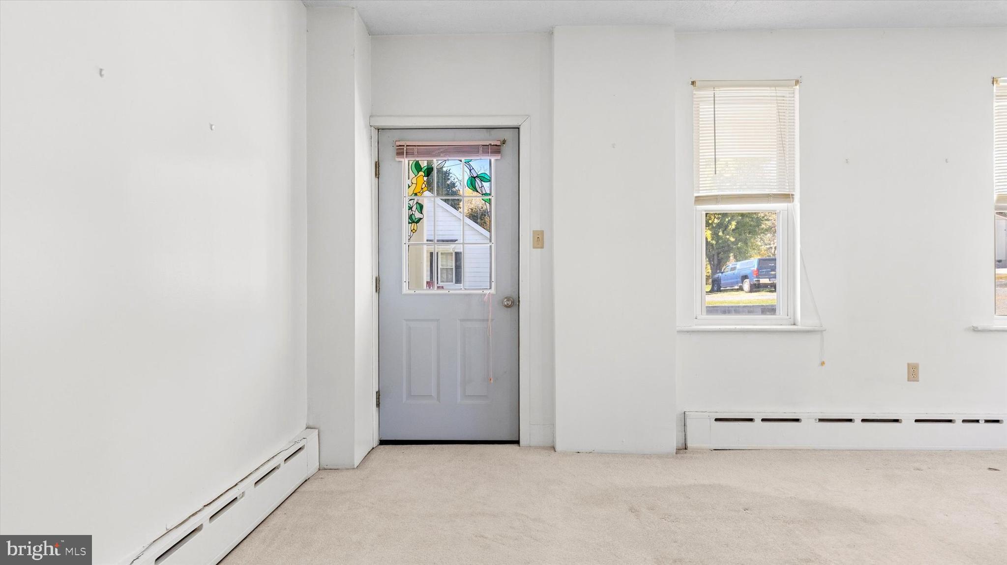 RESIDENTIAL - Residential