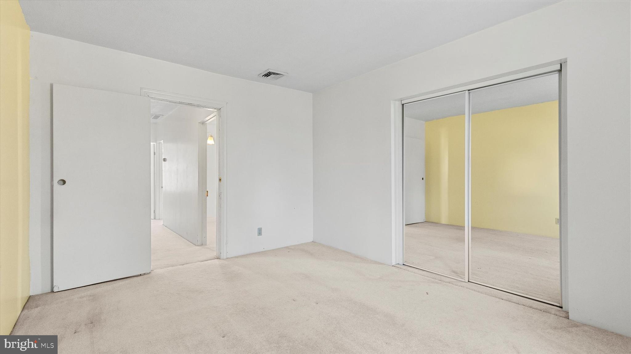 RESIDENTIAL - Residential