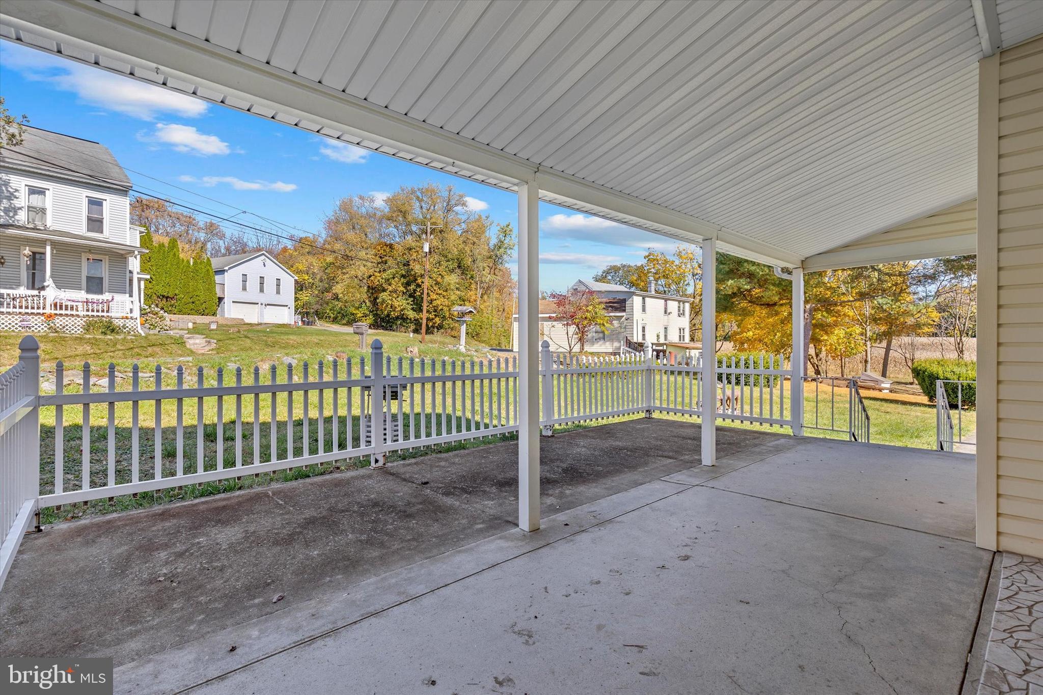 RESIDENTIAL - Residential