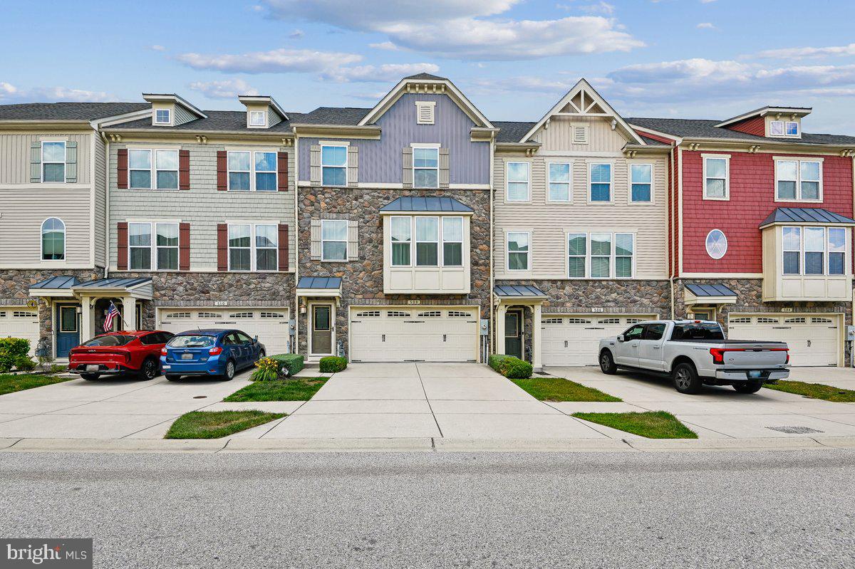 508 FOX RIVER HILLS WAY