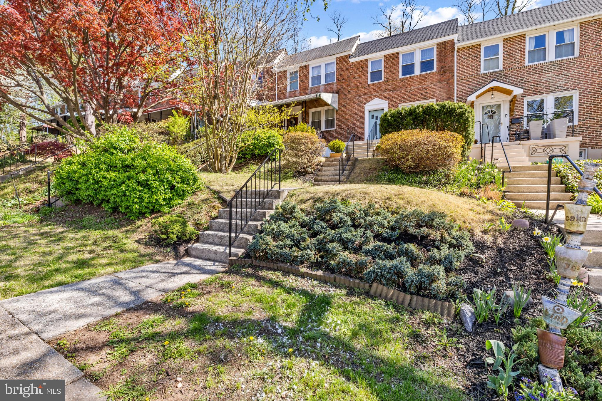 HOES HEIGHTS - Residential