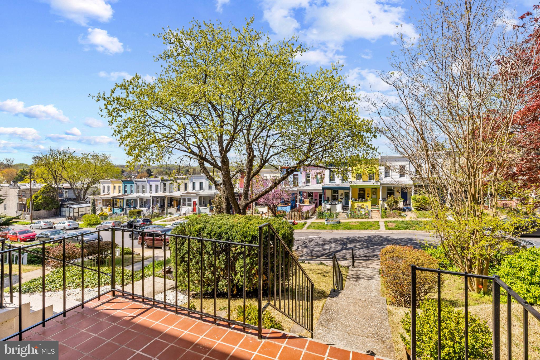 HOES HEIGHTS - Residential