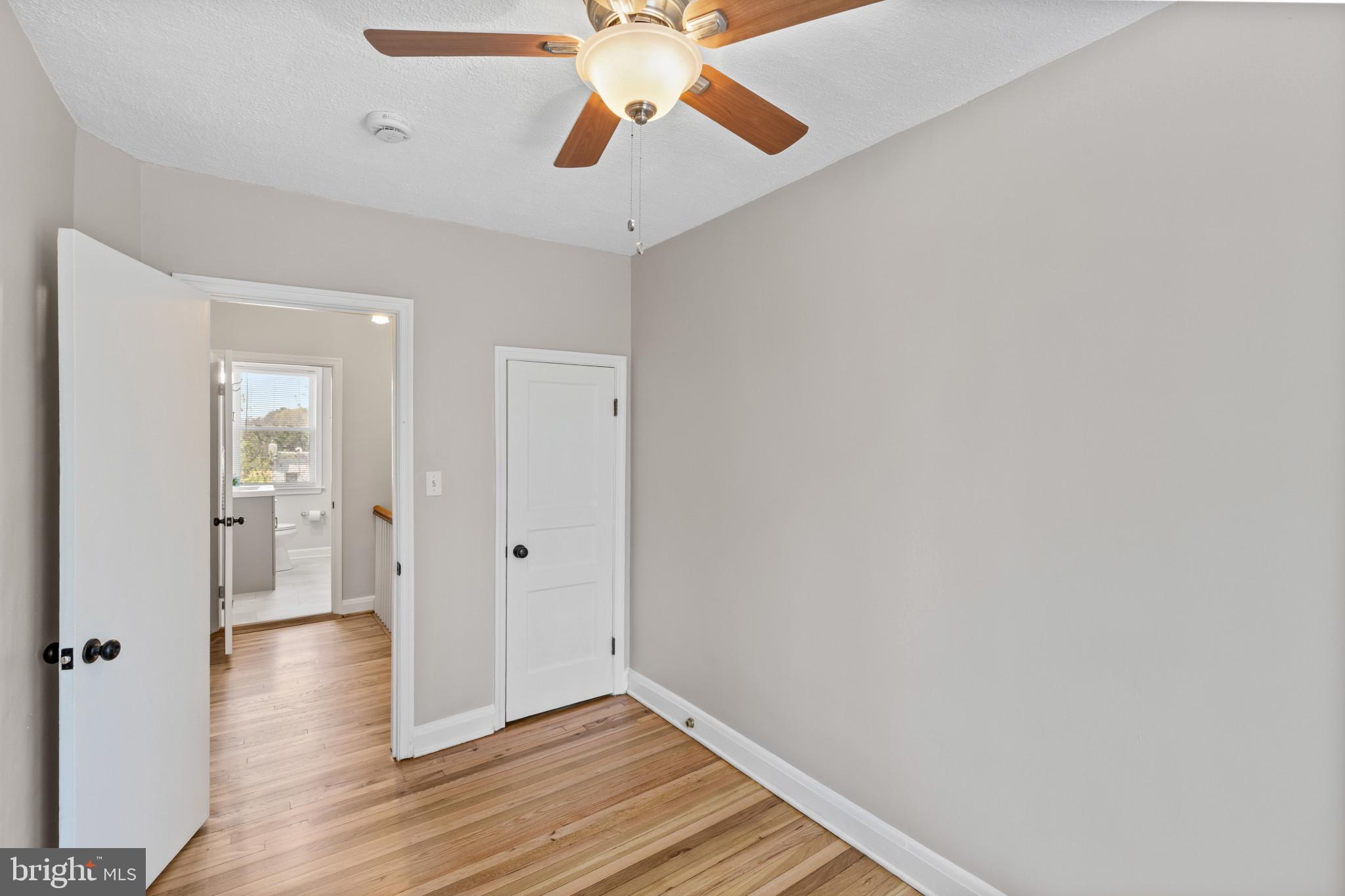 HOES HEIGHTS - Residential