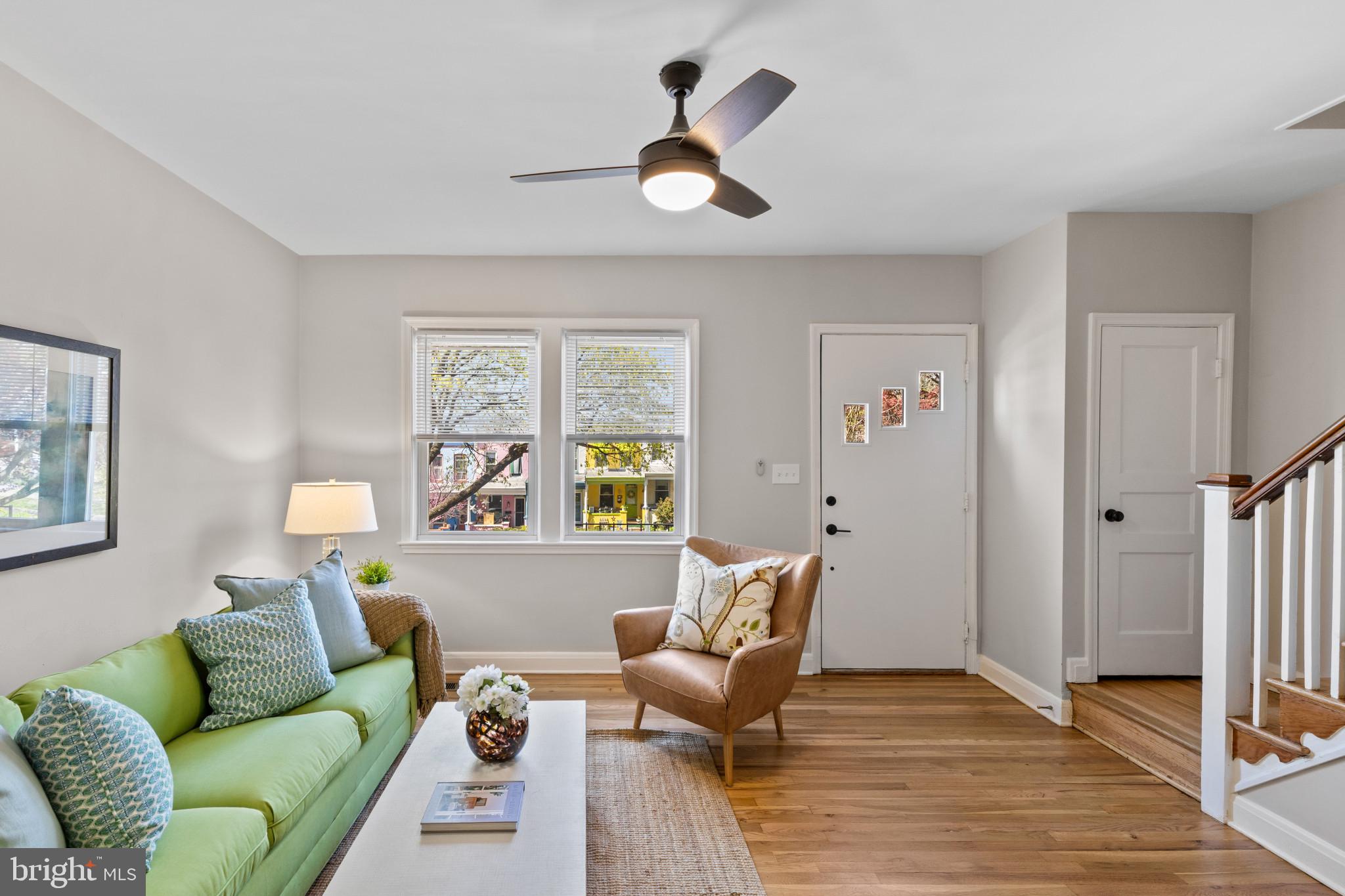 HOES HEIGHTS - Residential