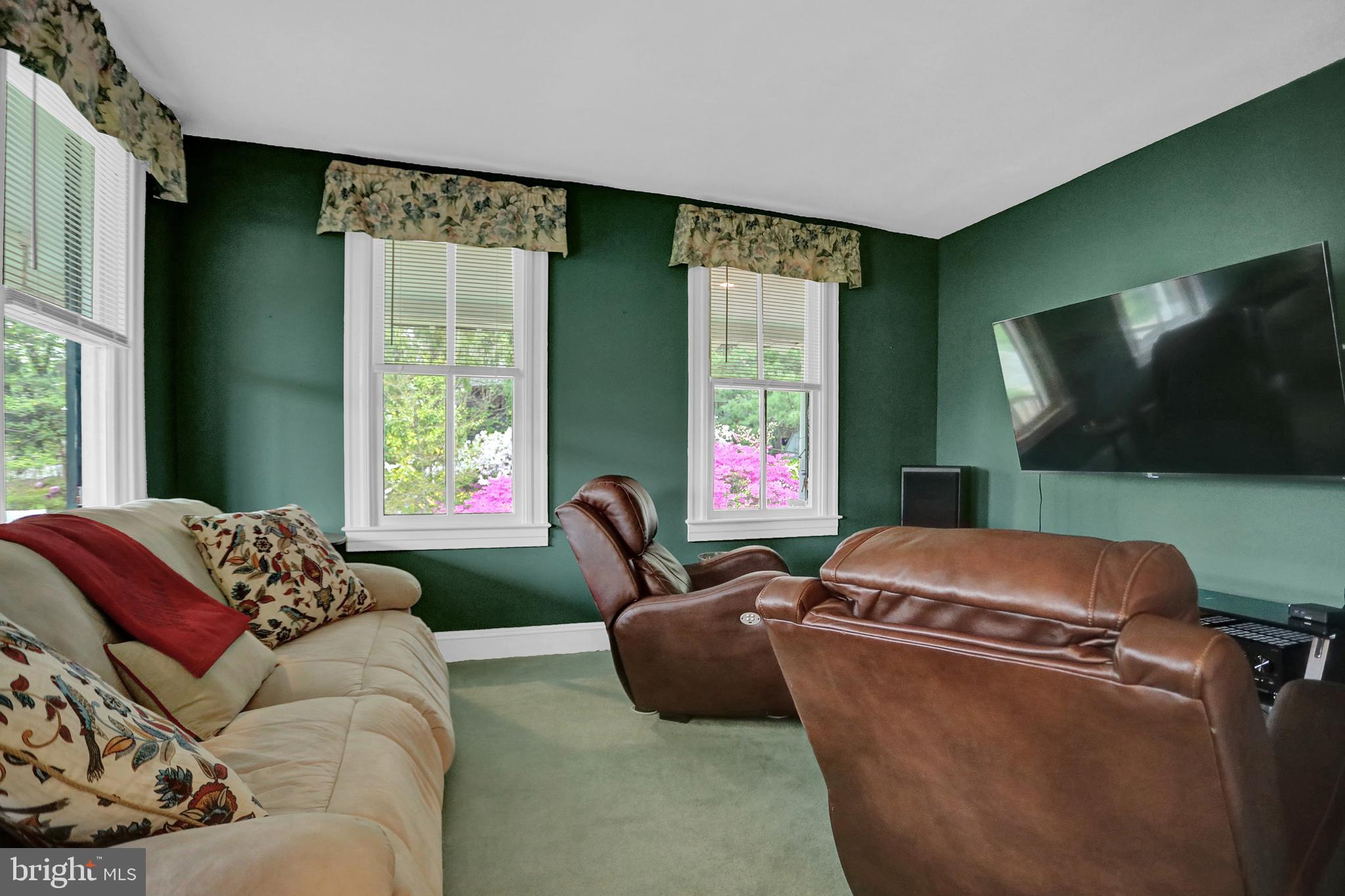 WOODBROOK - Residential