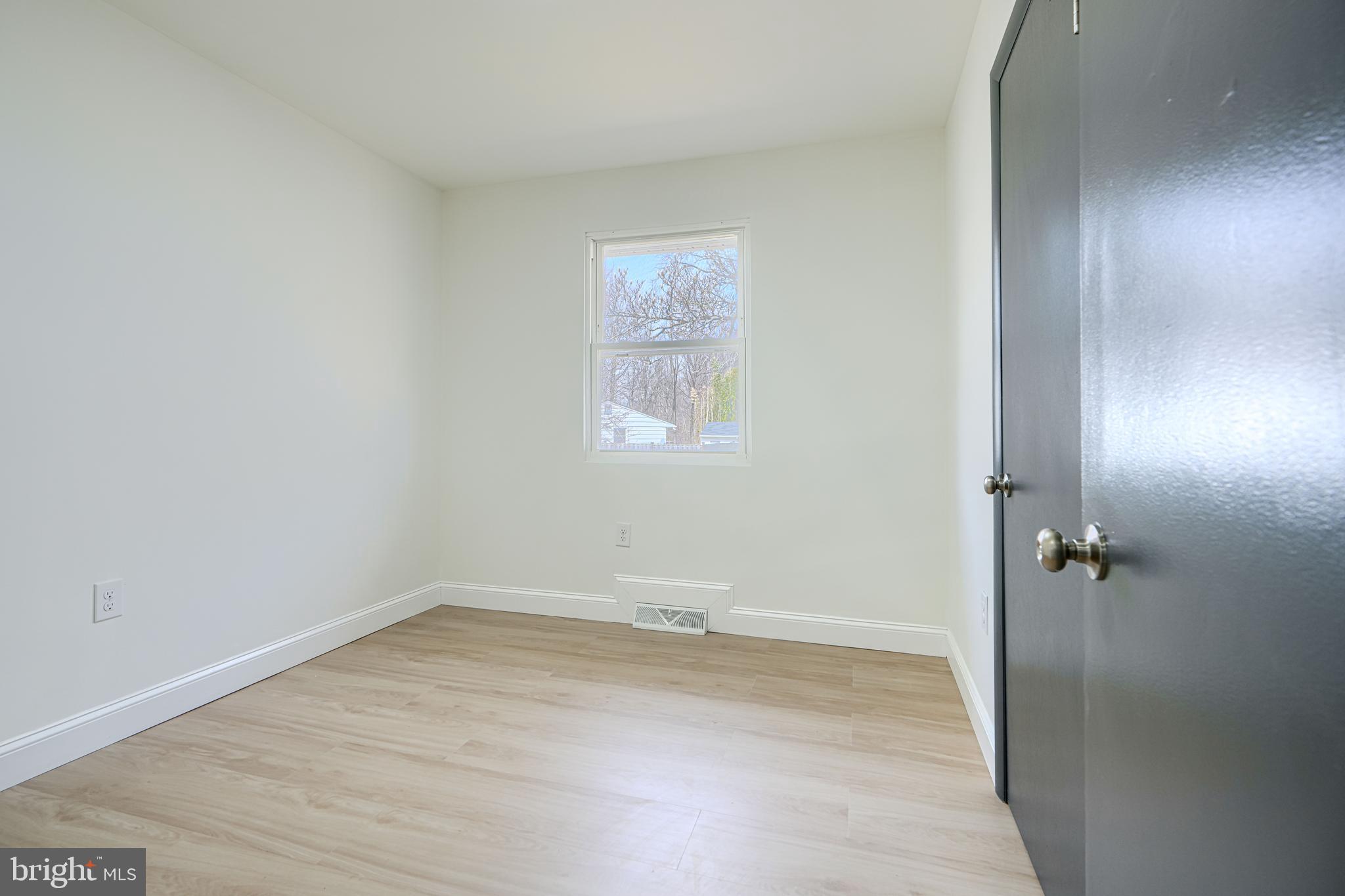 RANDALLSTOWN - Residential