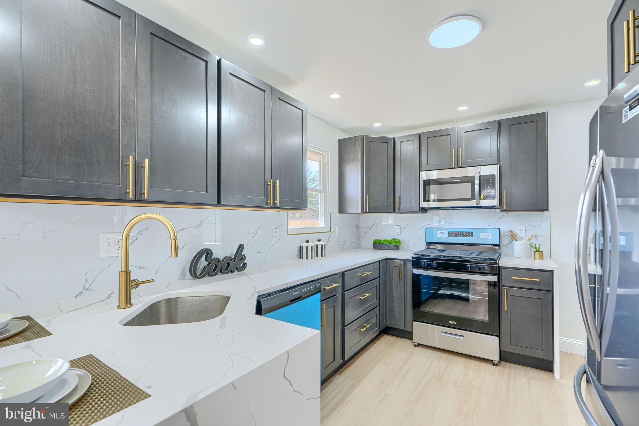 RANDALLSTOWN - Residential