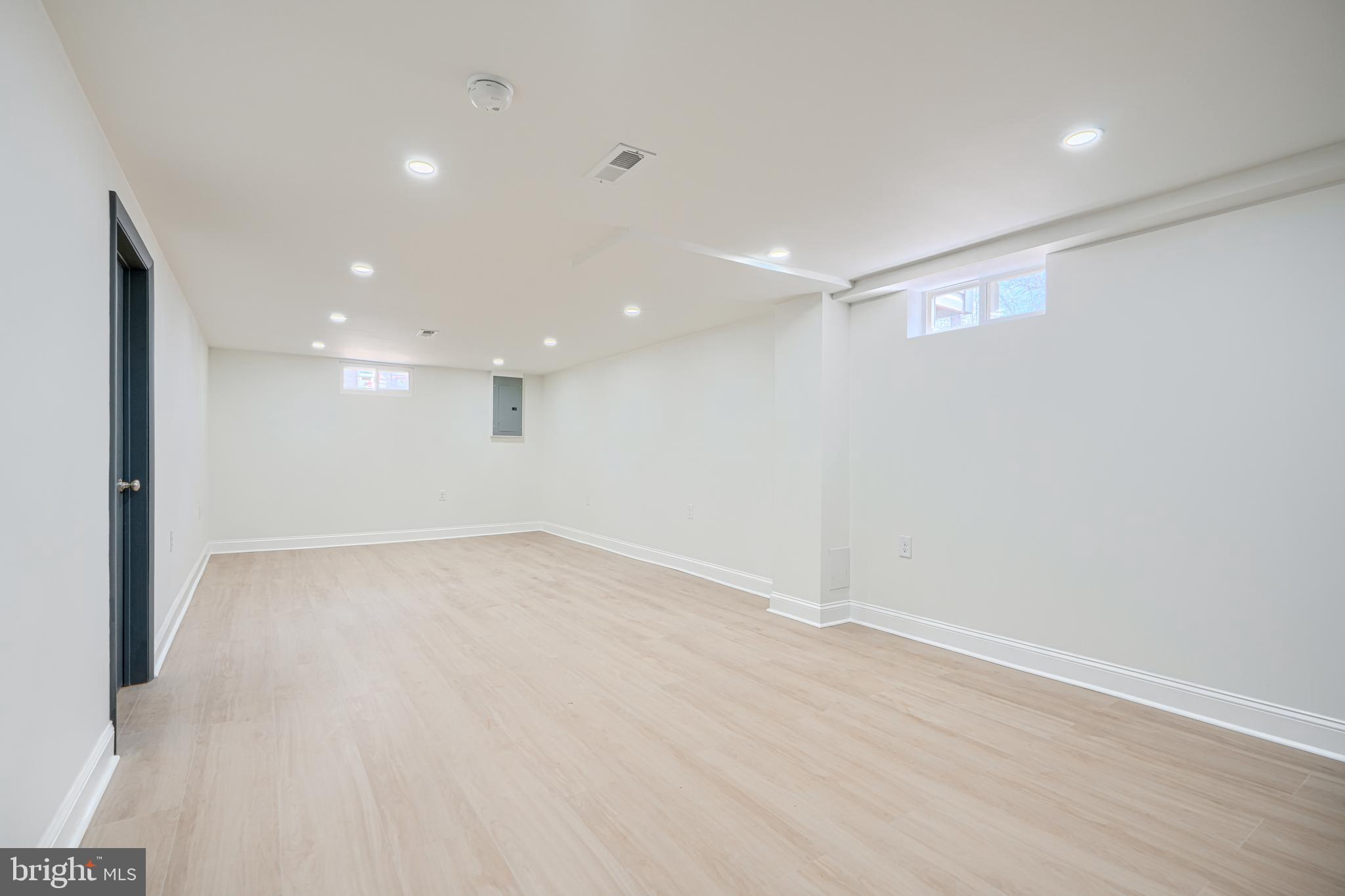 RANDALLSTOWN - Residential