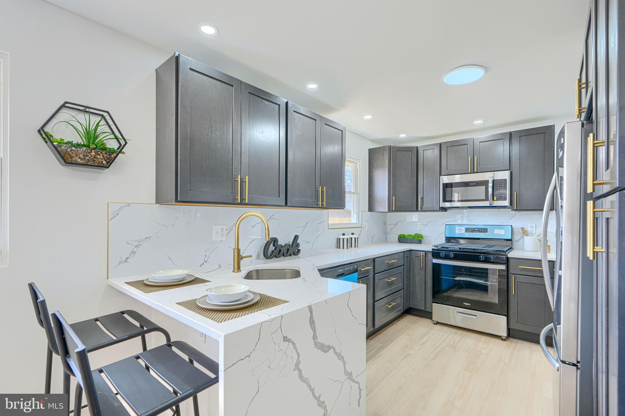 RANDALLSTOWN - Residential