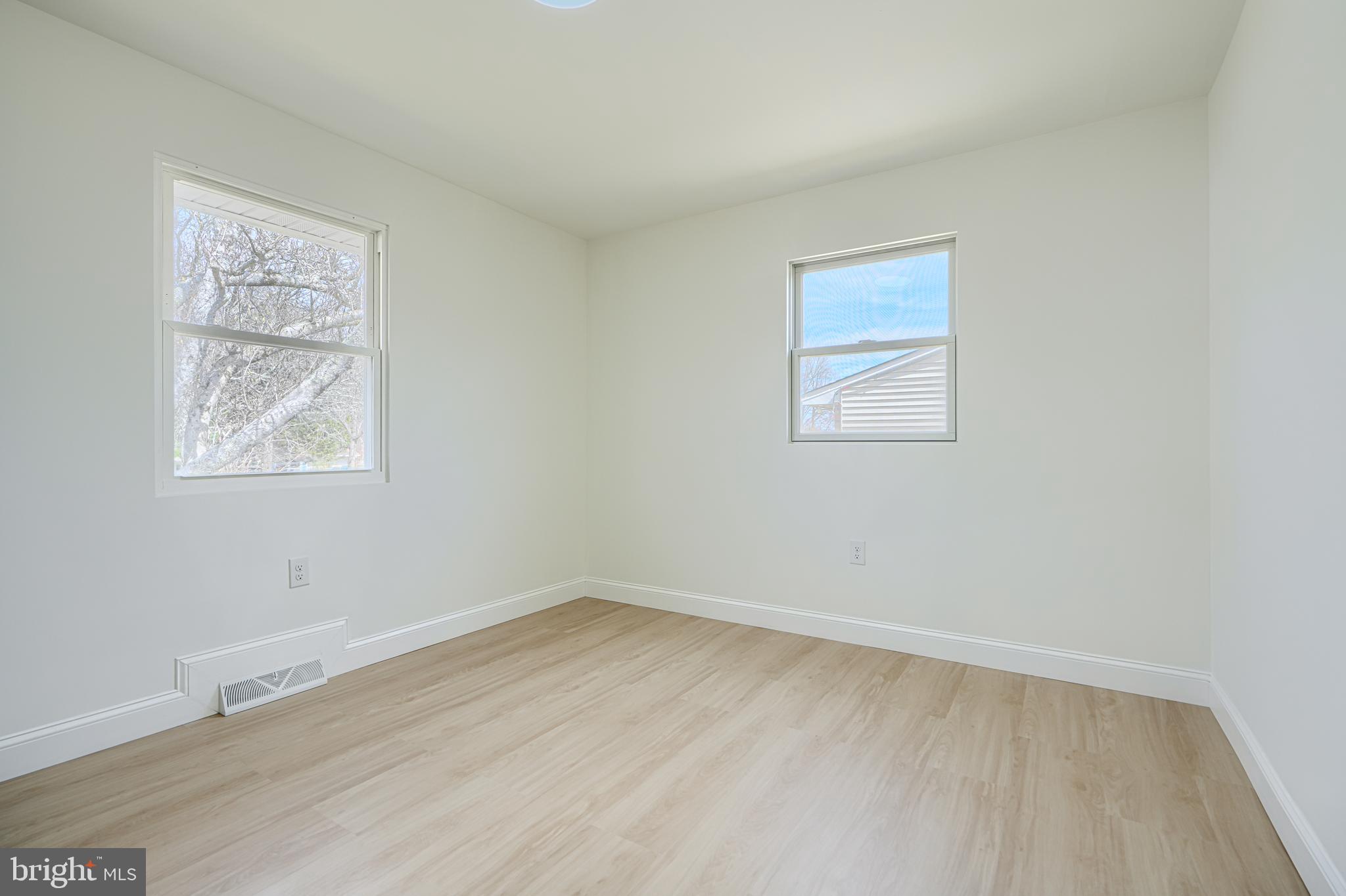 RANDALLSTOWN - Residential