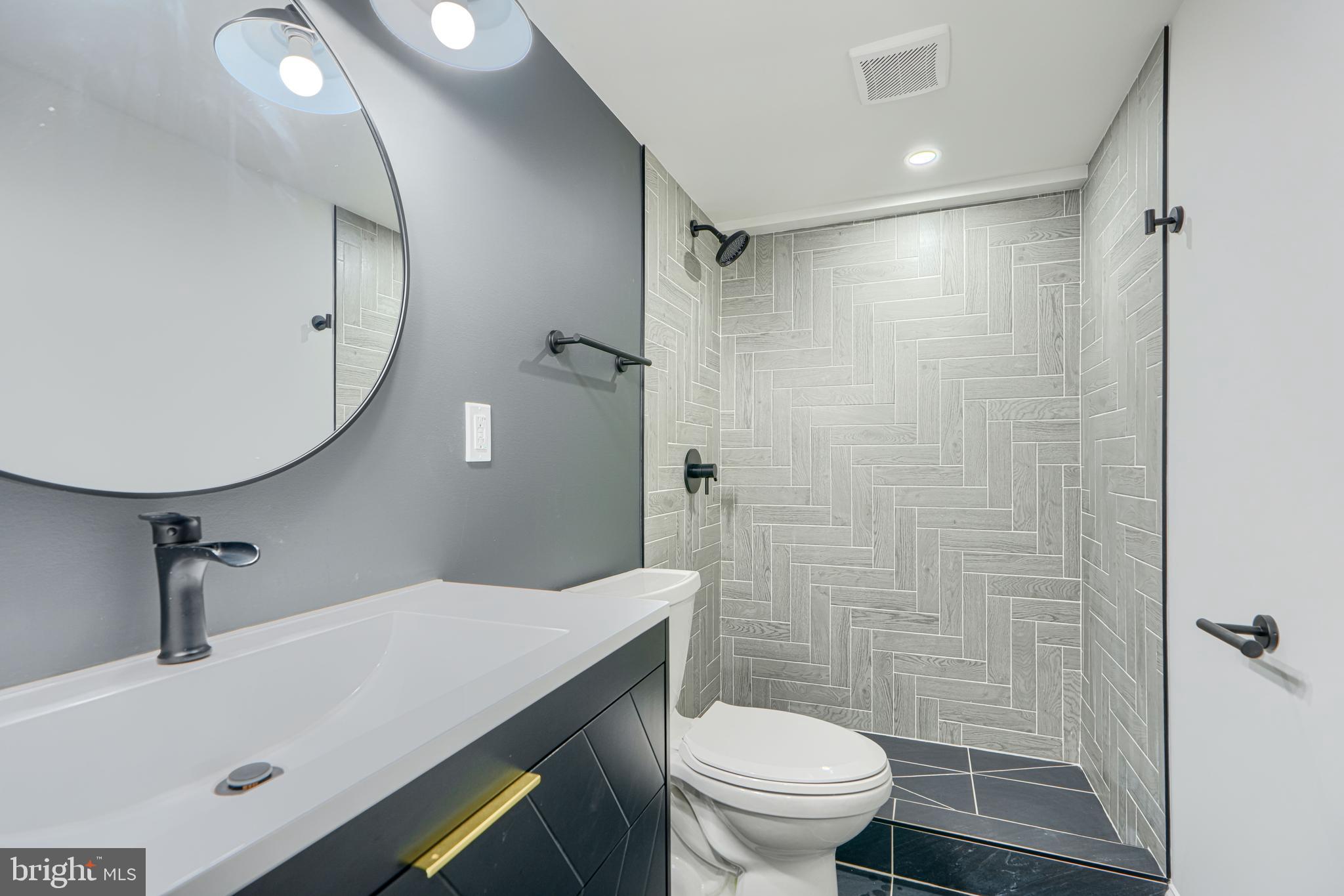 RANDALLSTOWN - Residential