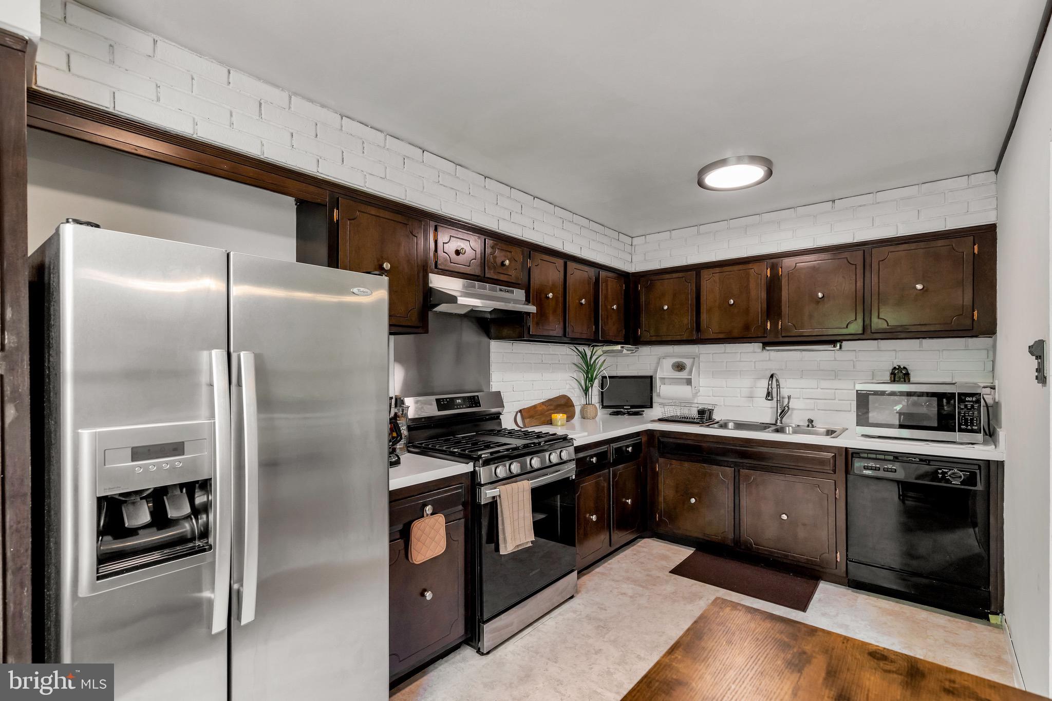 PENROSE PARK - Residential