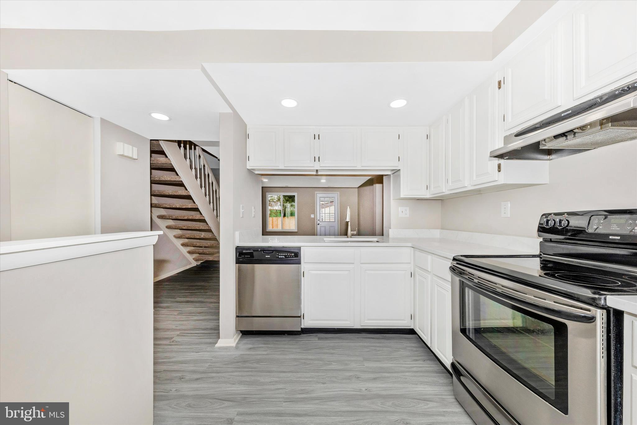 FOXCROFT - Residential