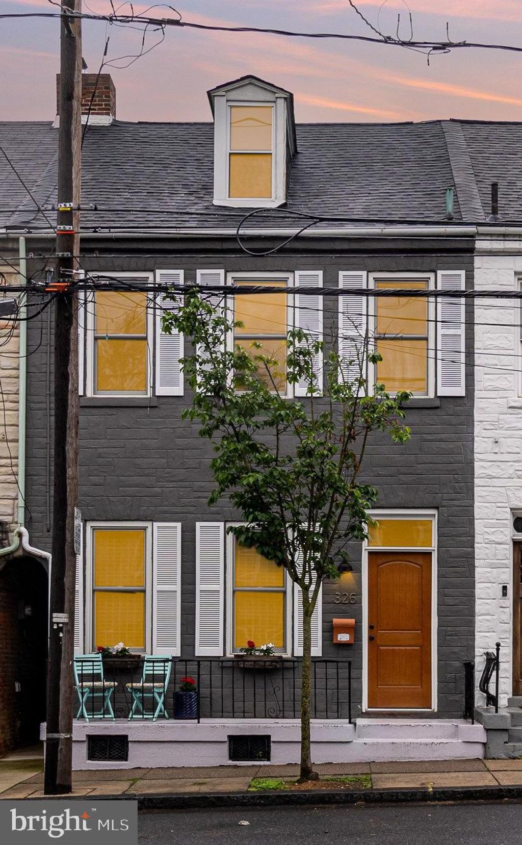 Photo of 326 E Chestnut Street, Lancaster, PA 17602 (MLS # PALA2050464)