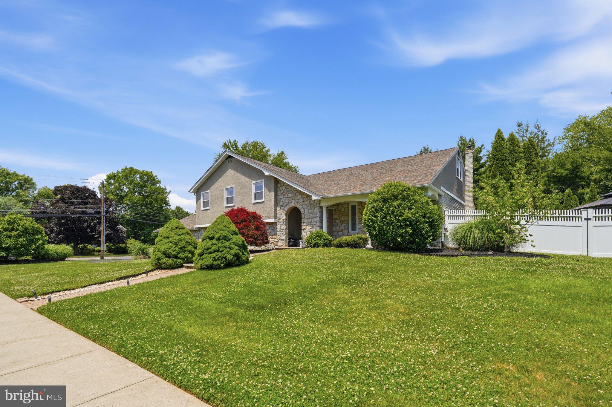 1002 TANNERIE RUN ROAD