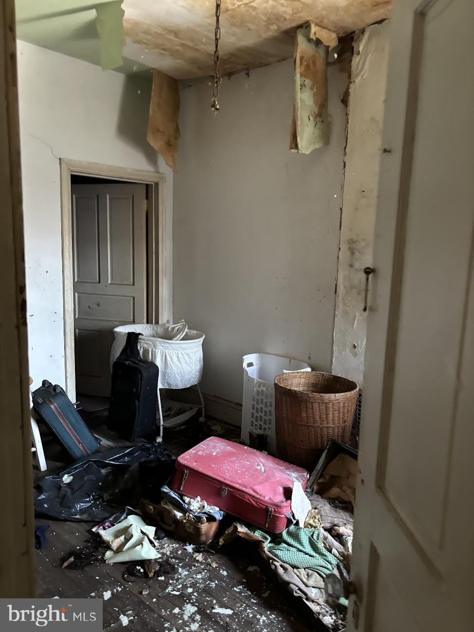 BELMONT - Residential